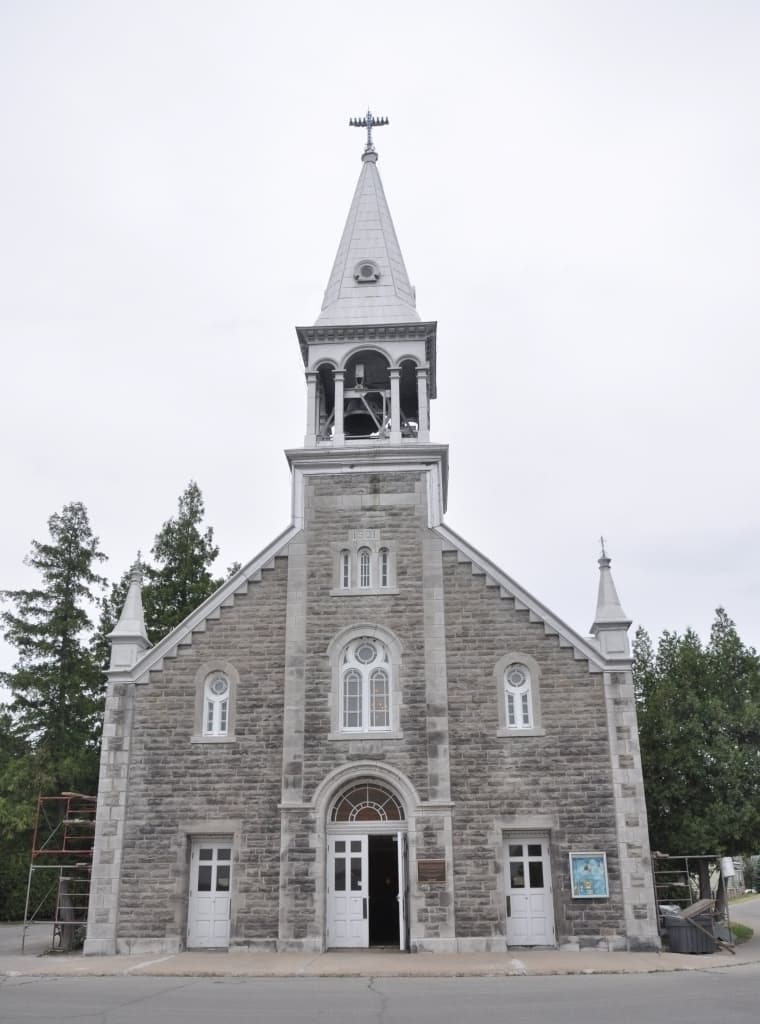 Sainte-Jeanne-de-Chantal Church
