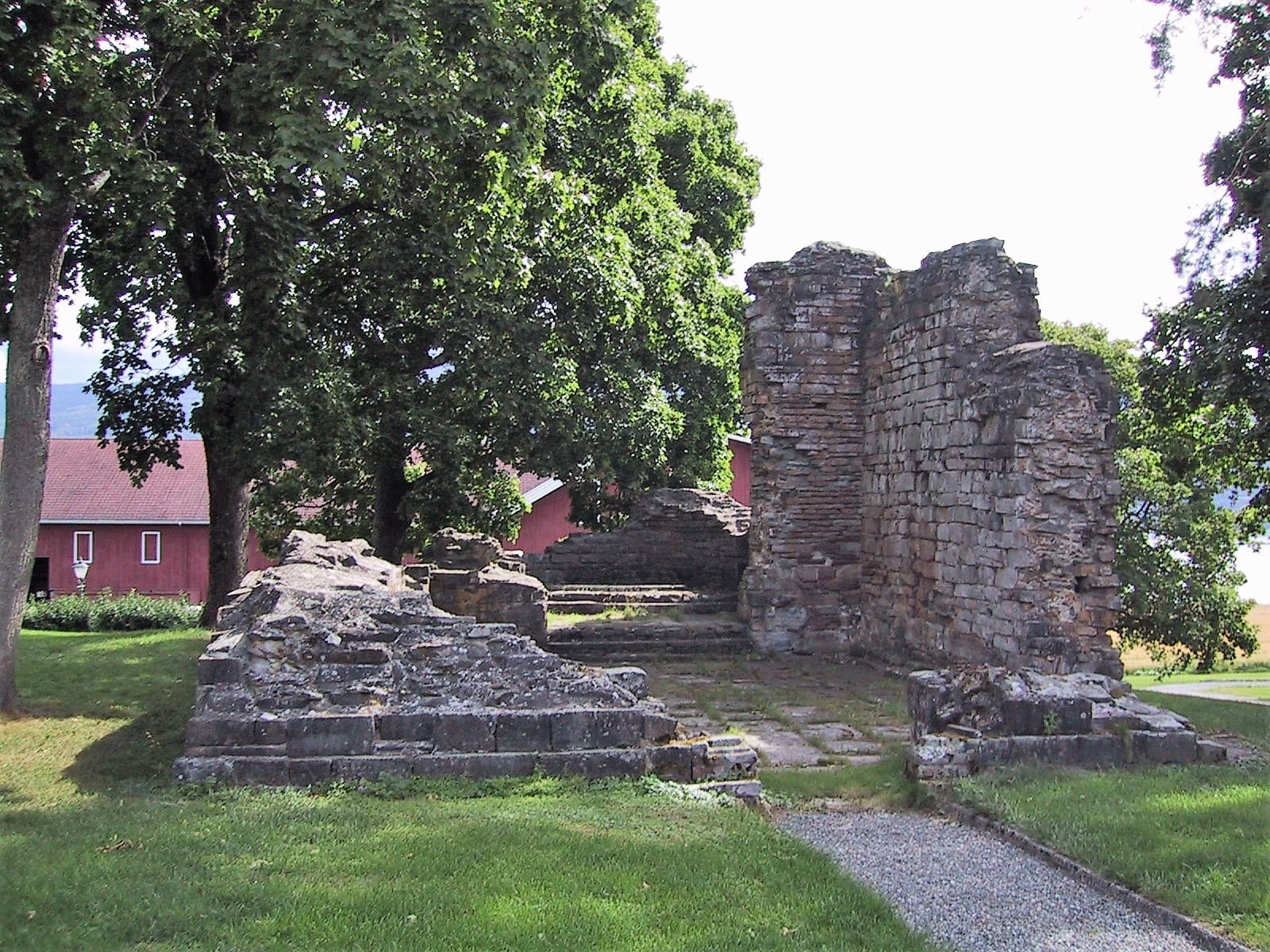 Stein kirkeruin