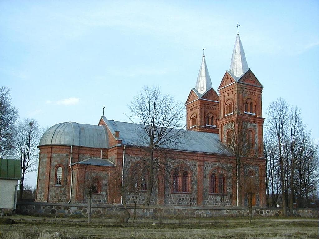 Saint Lawrence church in Stirniene