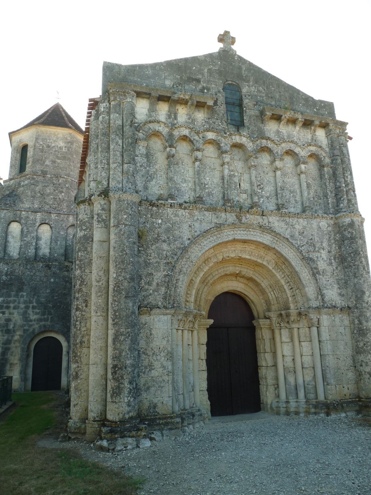 Église Saint-Laurent de Saint-Simon-de-Pellouaille
