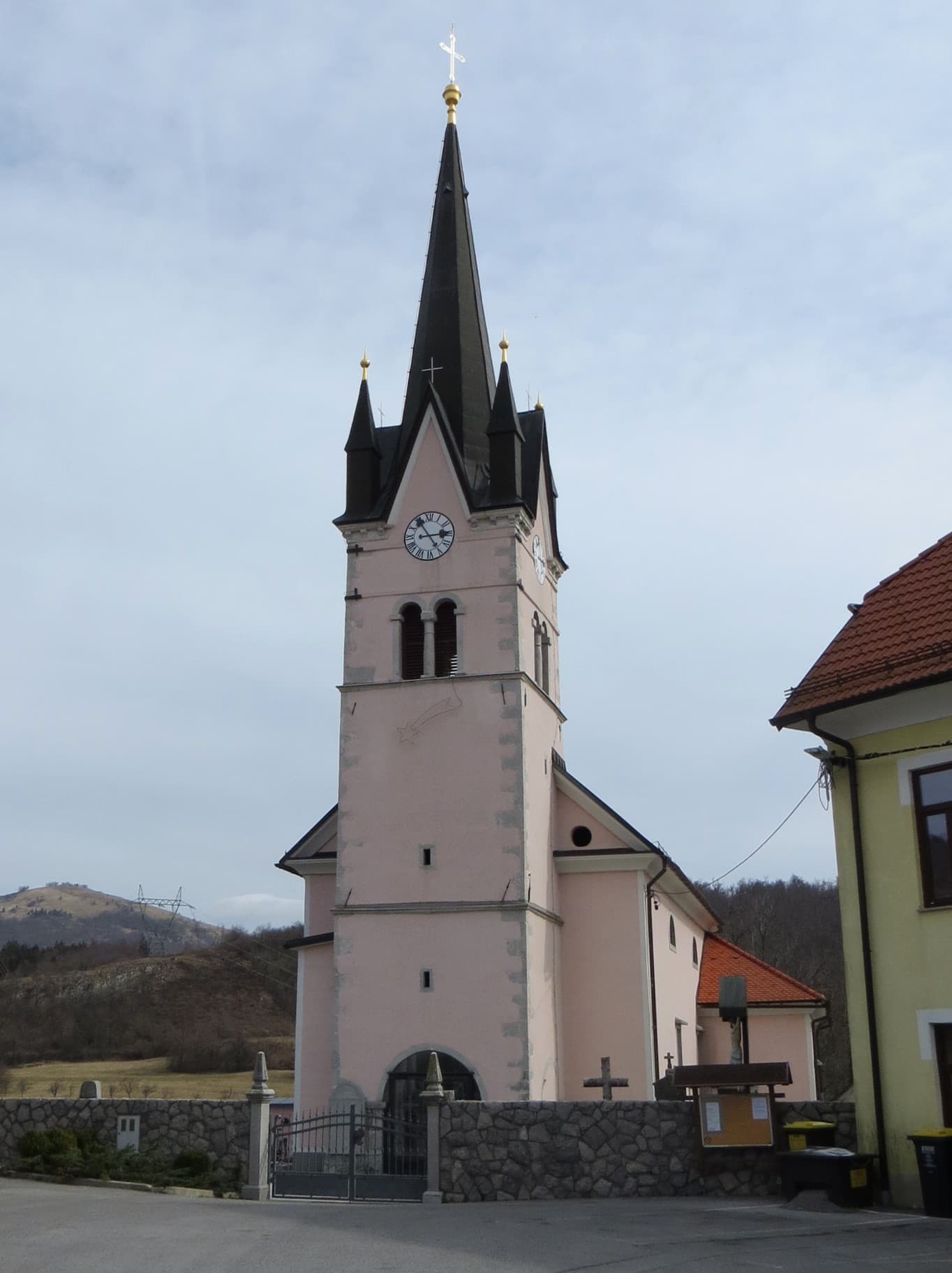 St. James's Parish Church