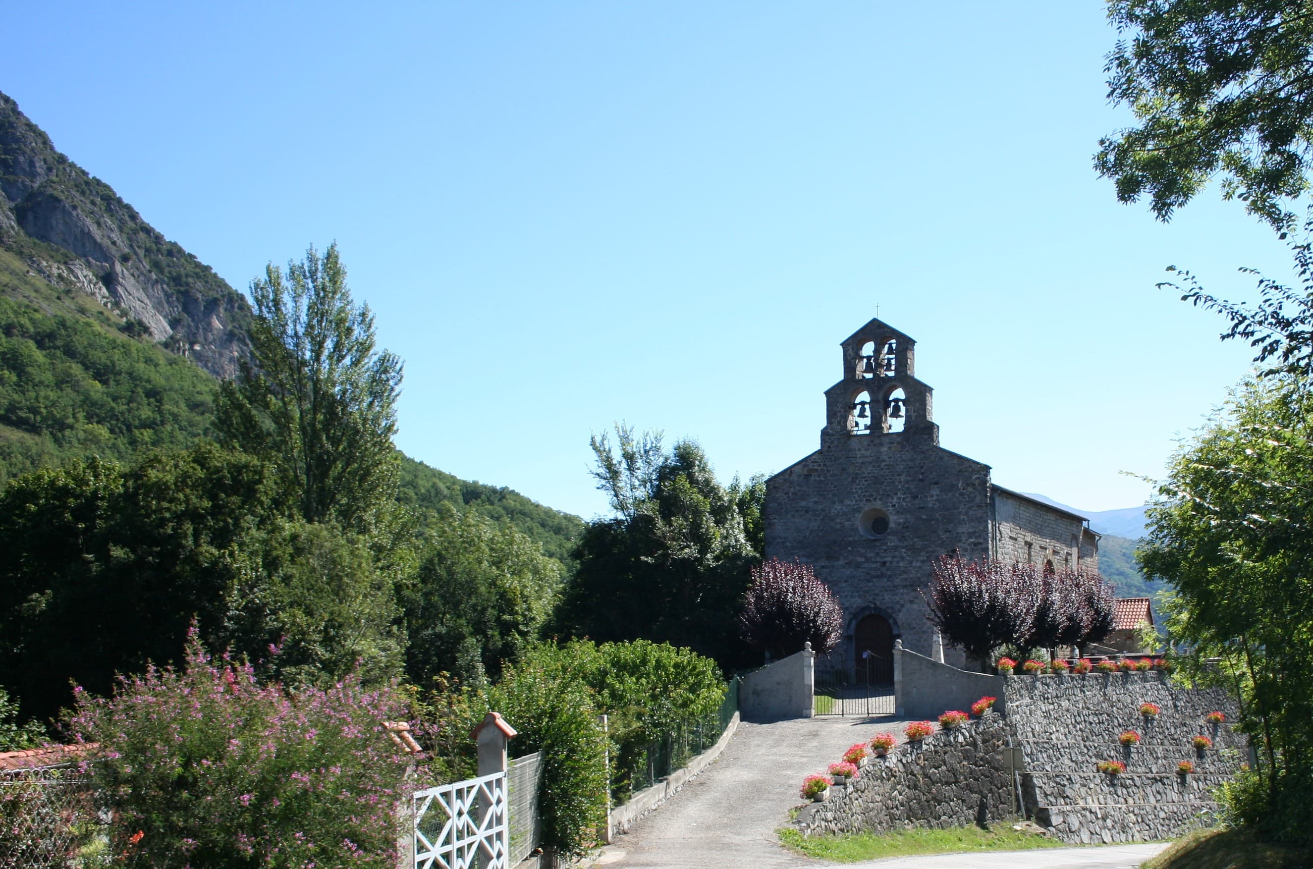 Église Saint-Nicolas de Surba