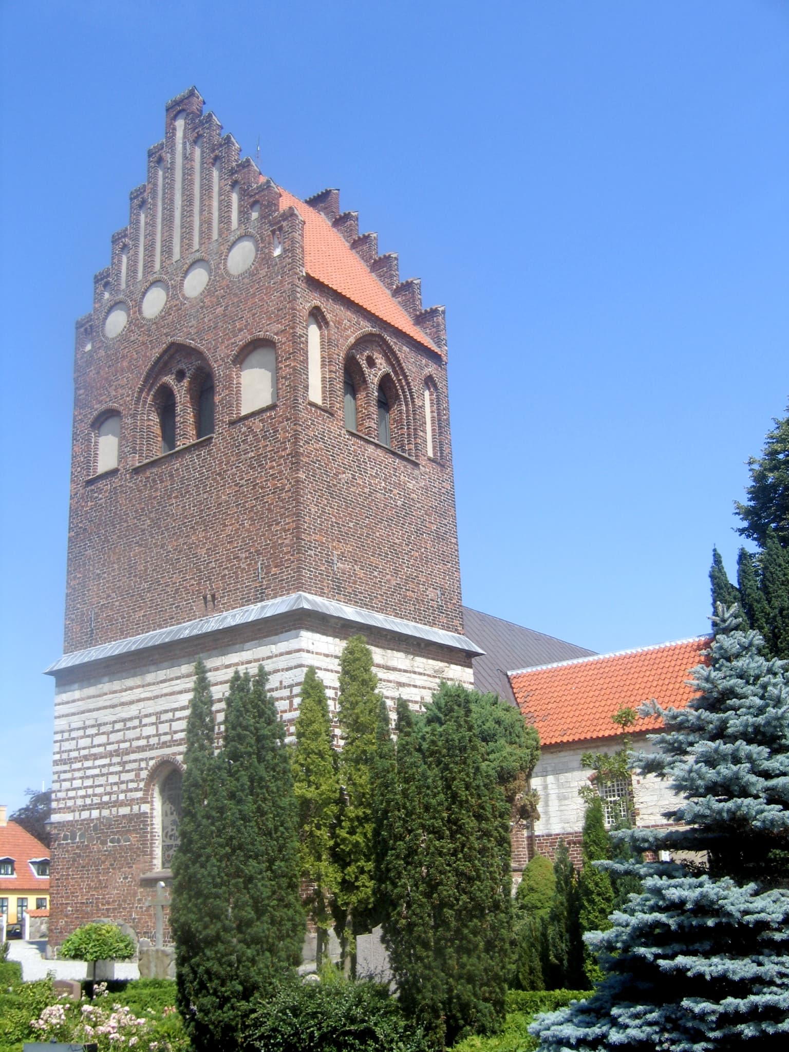 Tårnby Church
