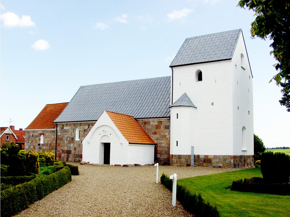 Tønning Church