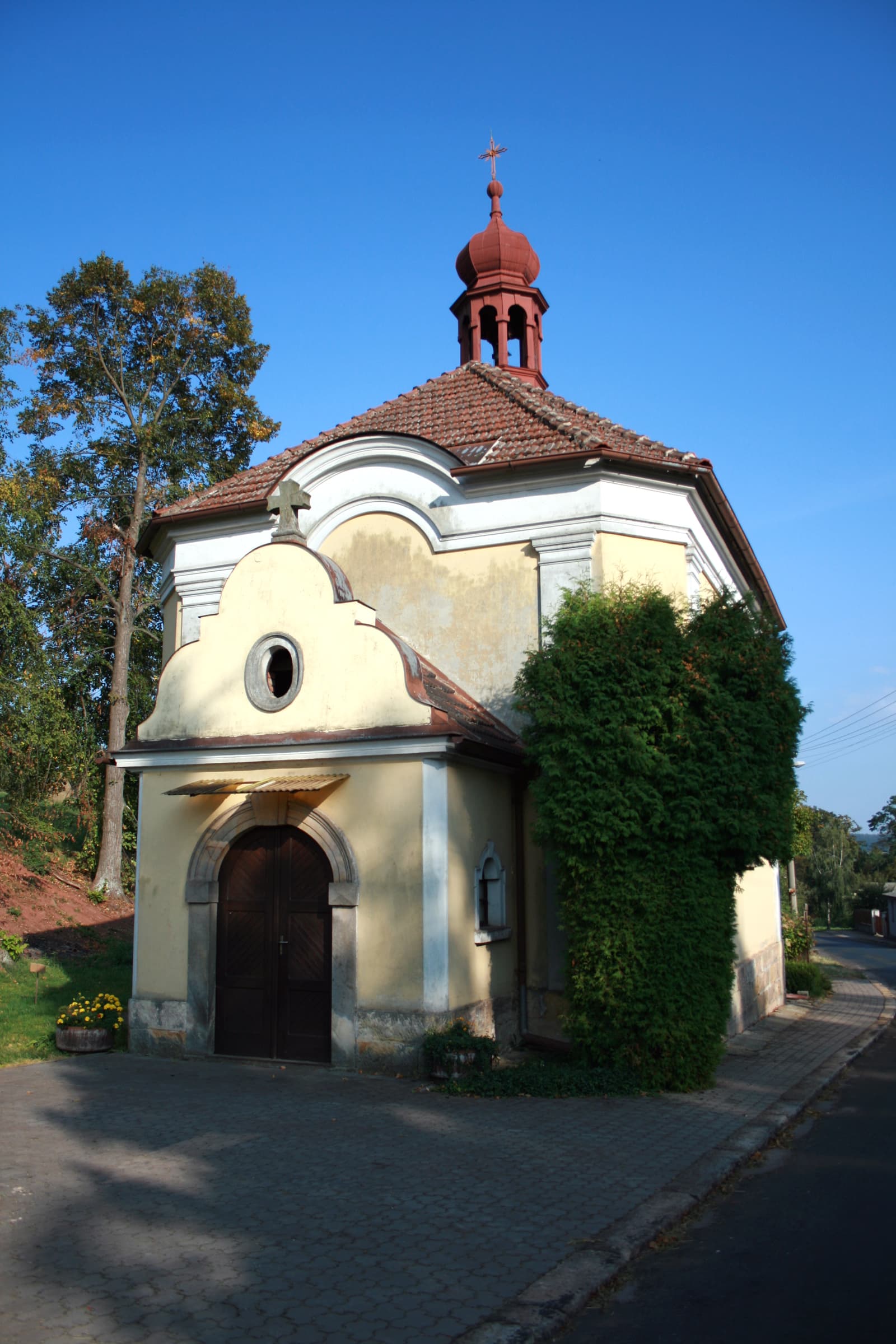 Church of Assumption of the Virgin Mary (Třebihošť)