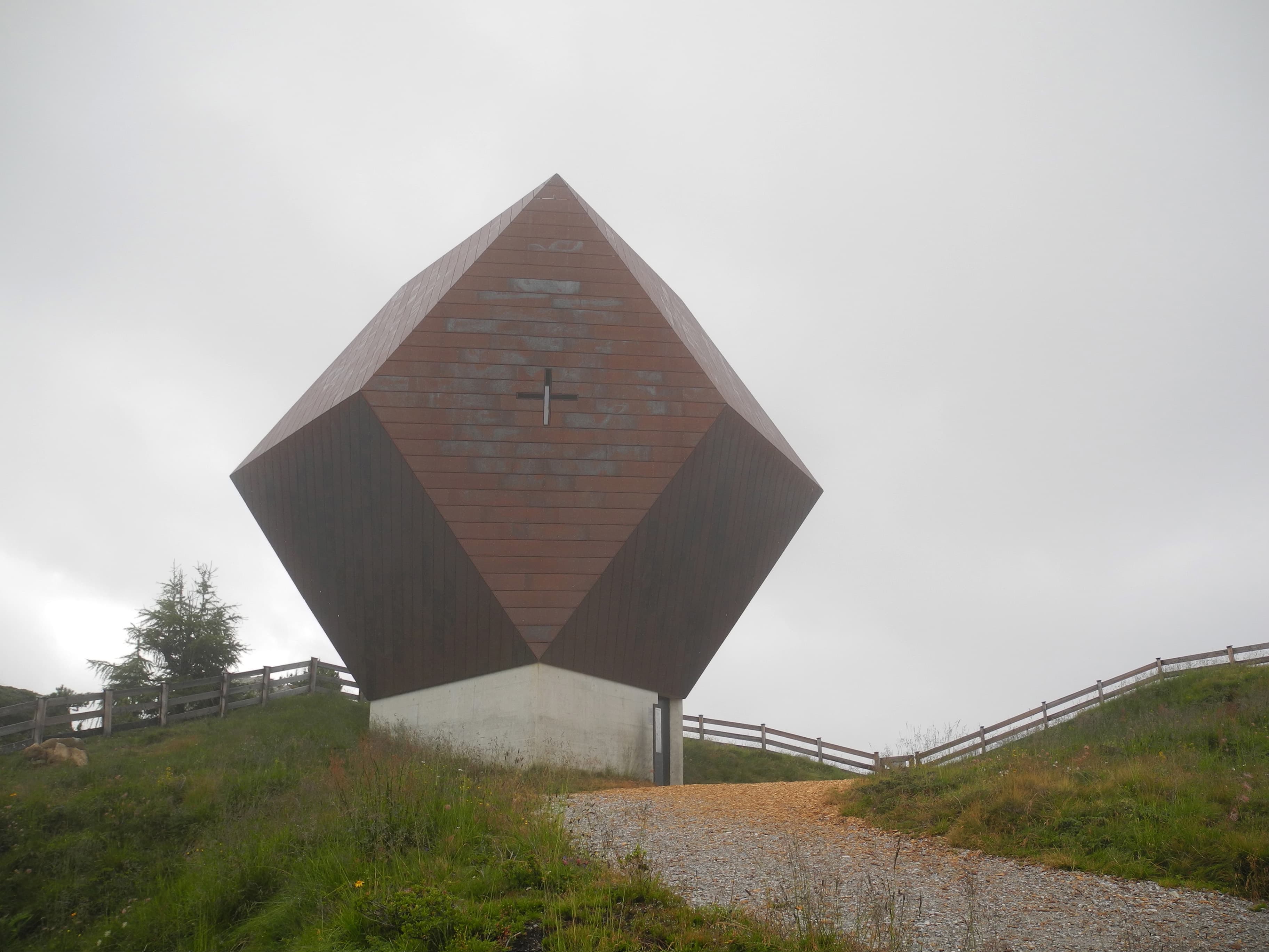 Garnet chapel