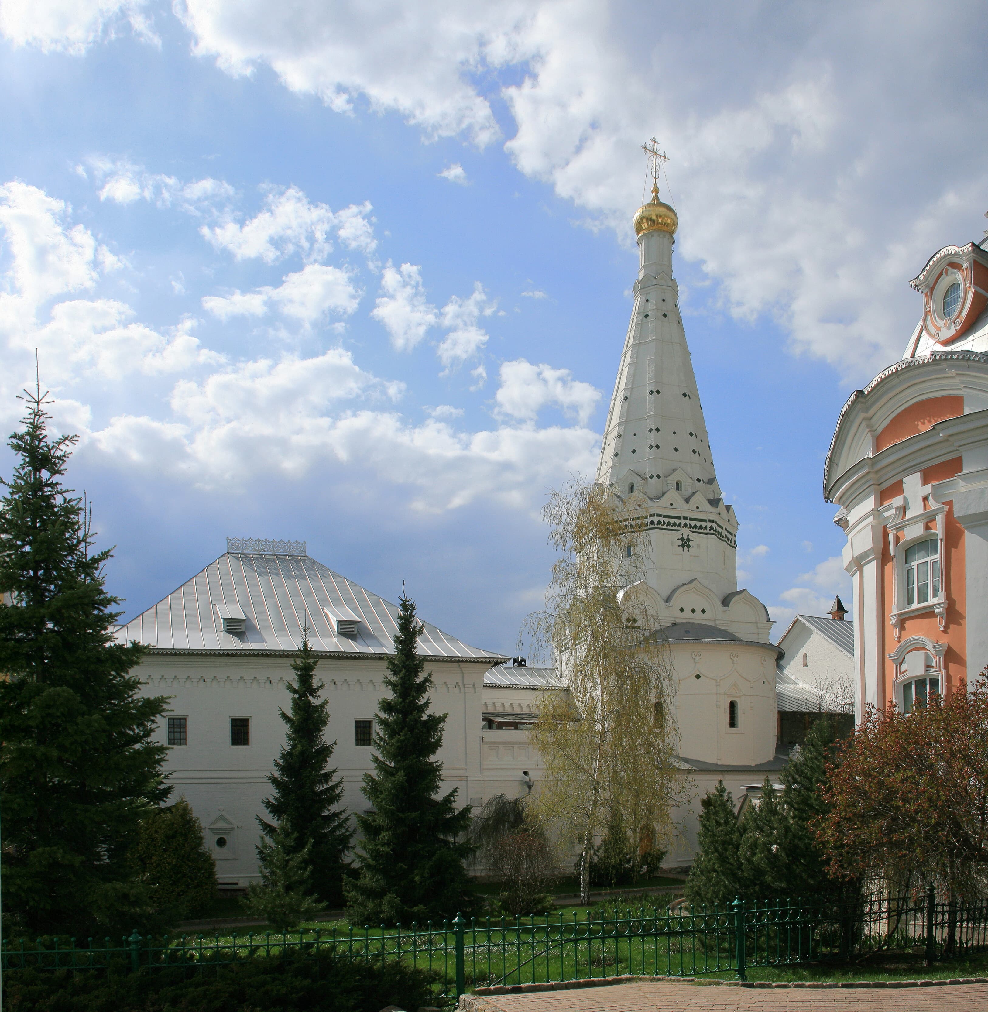Zosima and Sabbatius church, Troitse-Sergiyeva Lavra