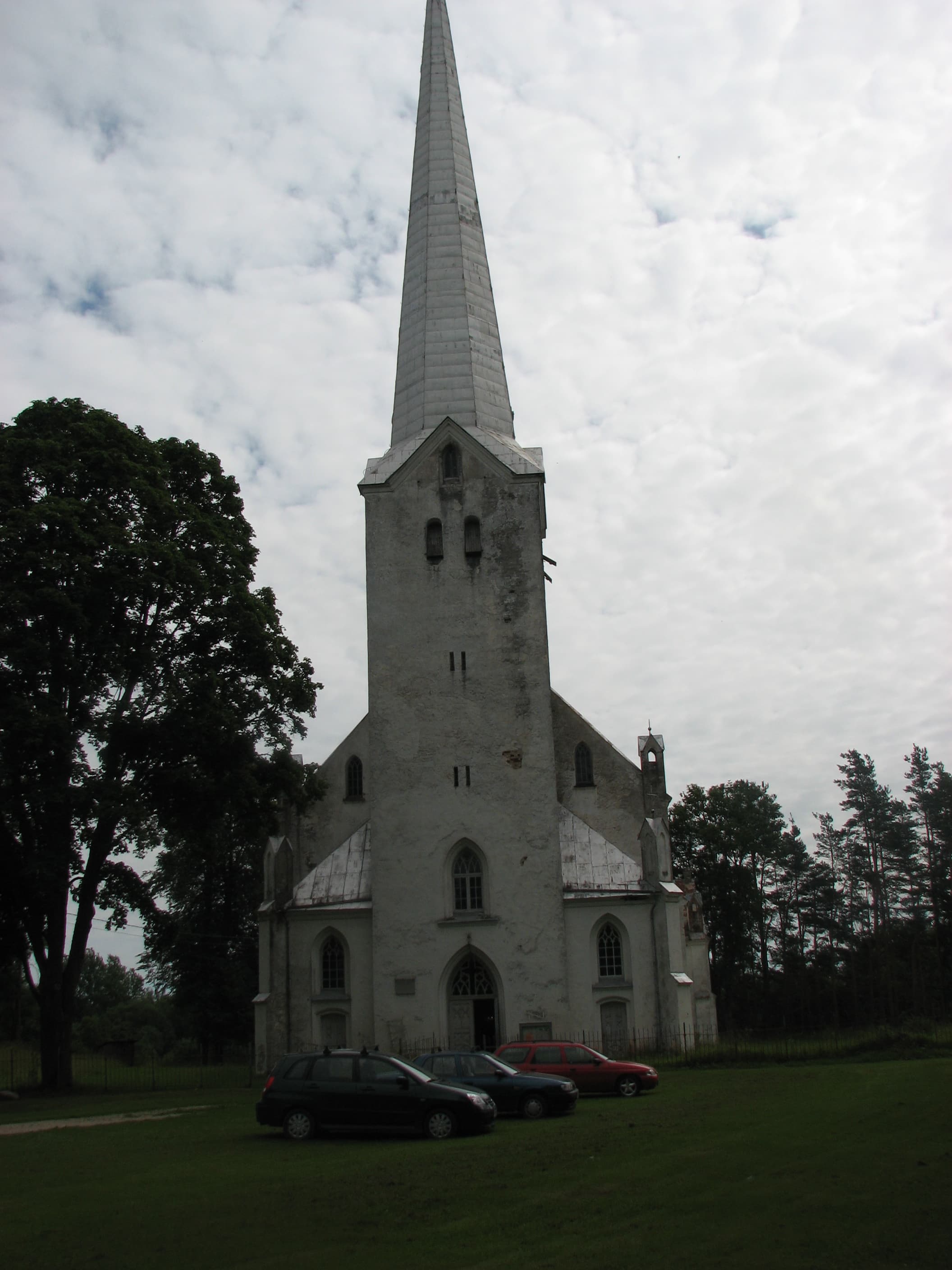 Tarvastu Church