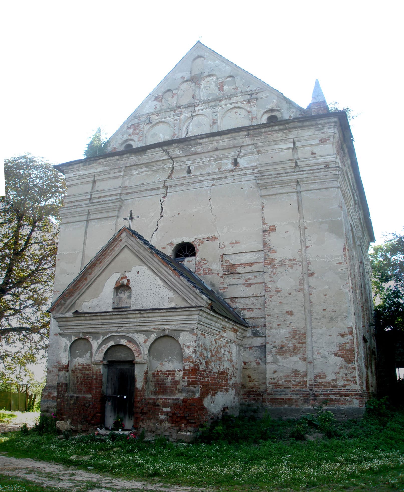 Holy Trinity church, Ternovytsia