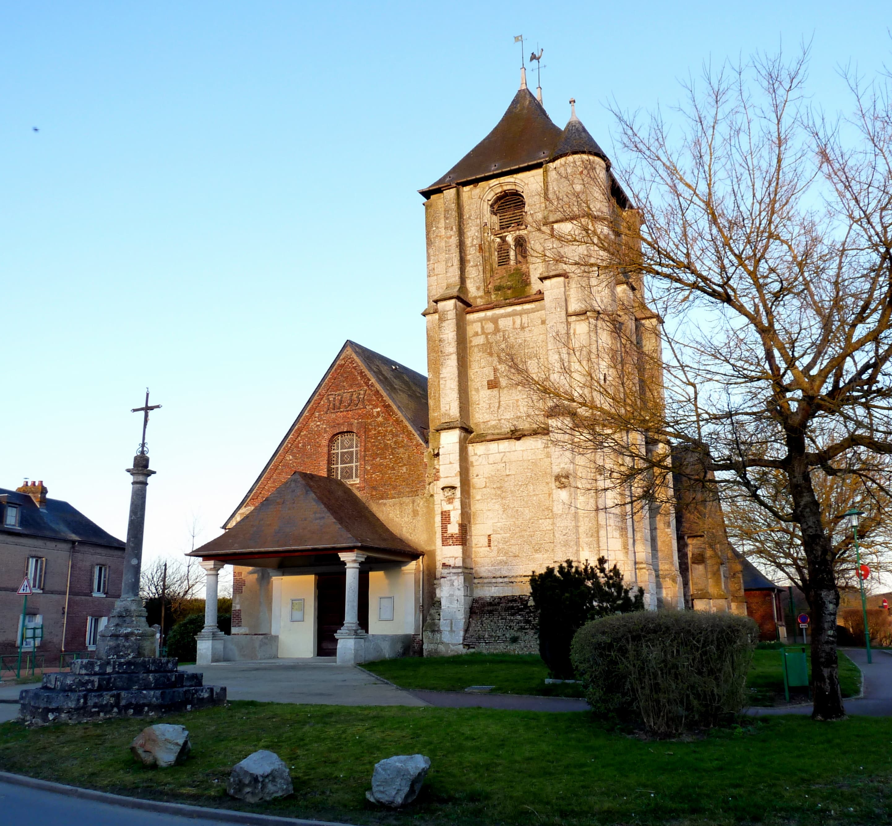 Église Saint-Ouen du Thuit-Signol