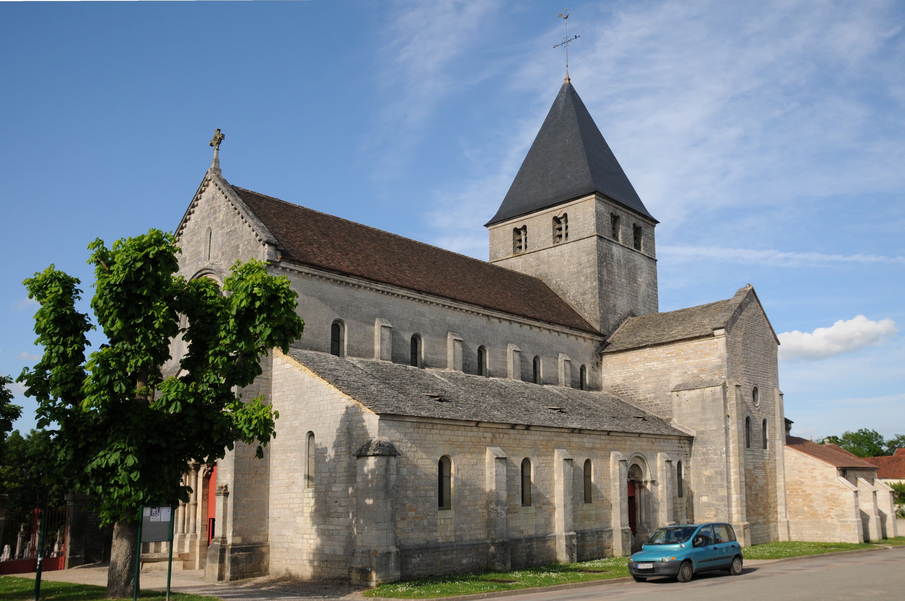 Église Saint-Florent-et-Saint-Honoré (Til-Châtel)