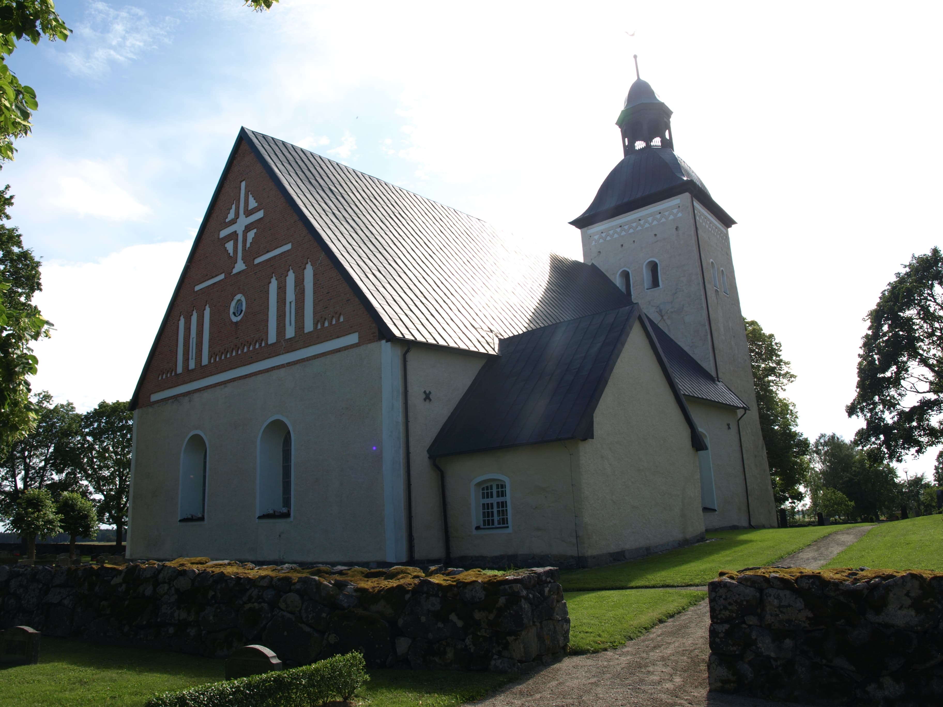 Tillinge Church