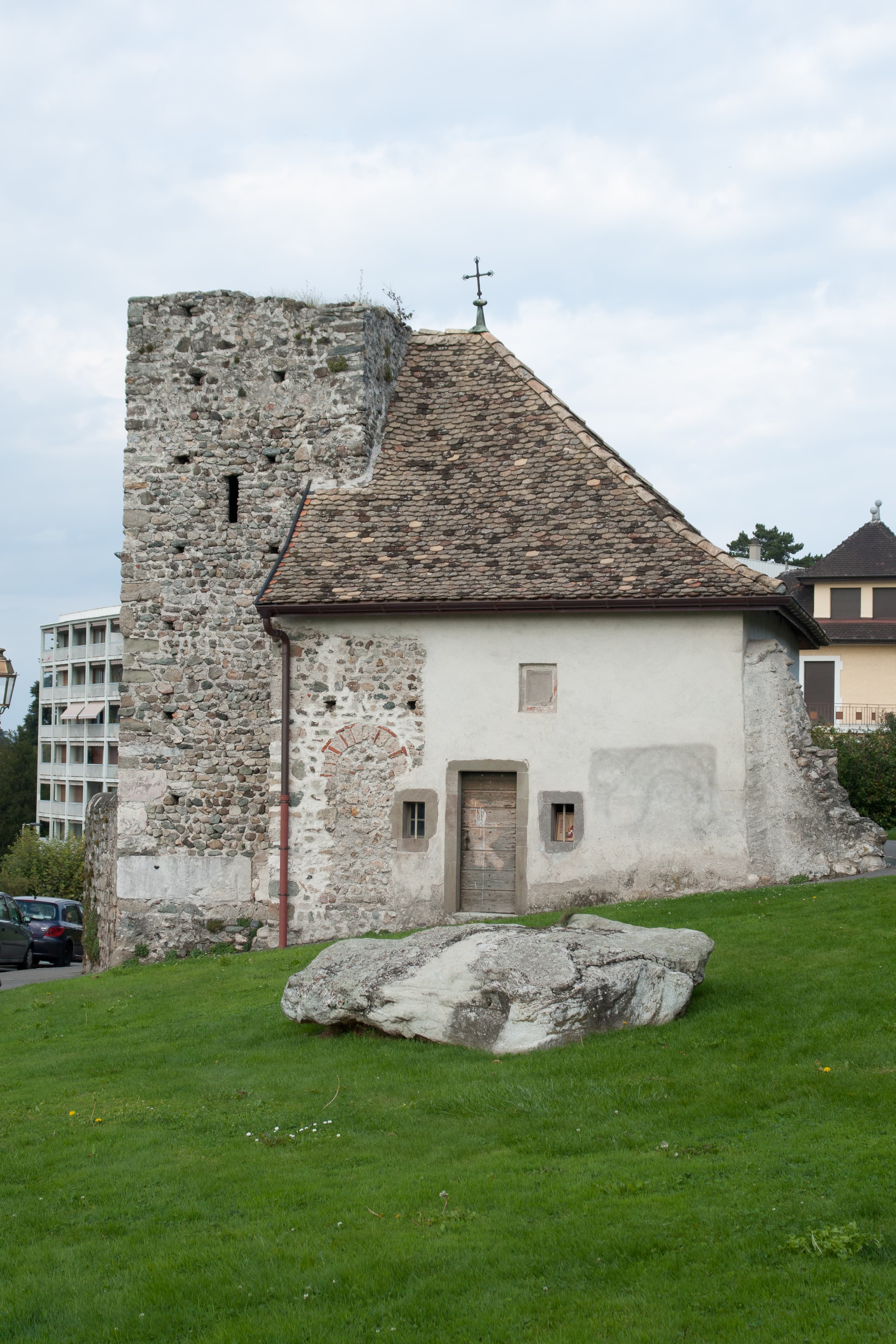 Tour et chapelle Saint-Bon