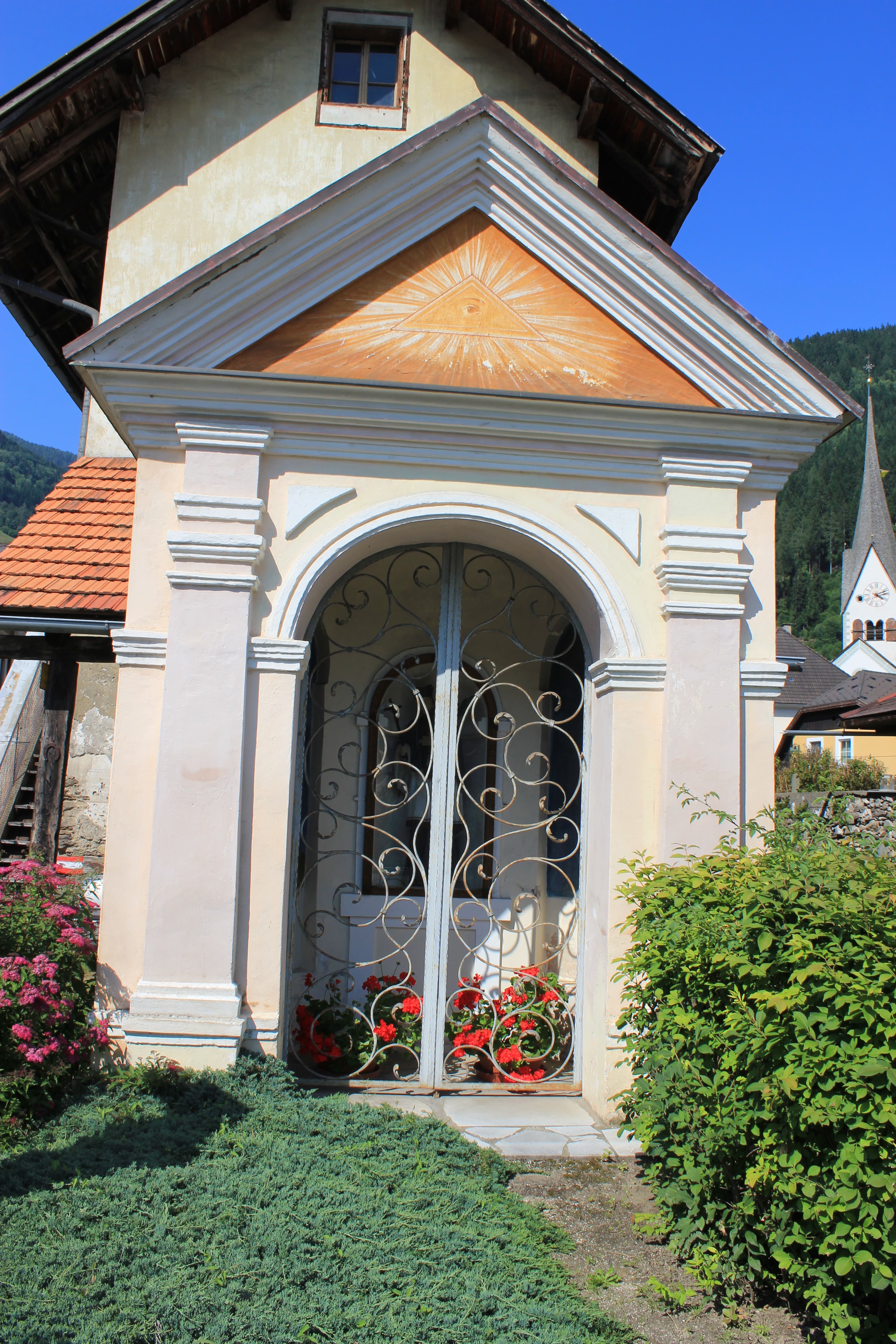 Nepomuk-Kapelle, Treffen