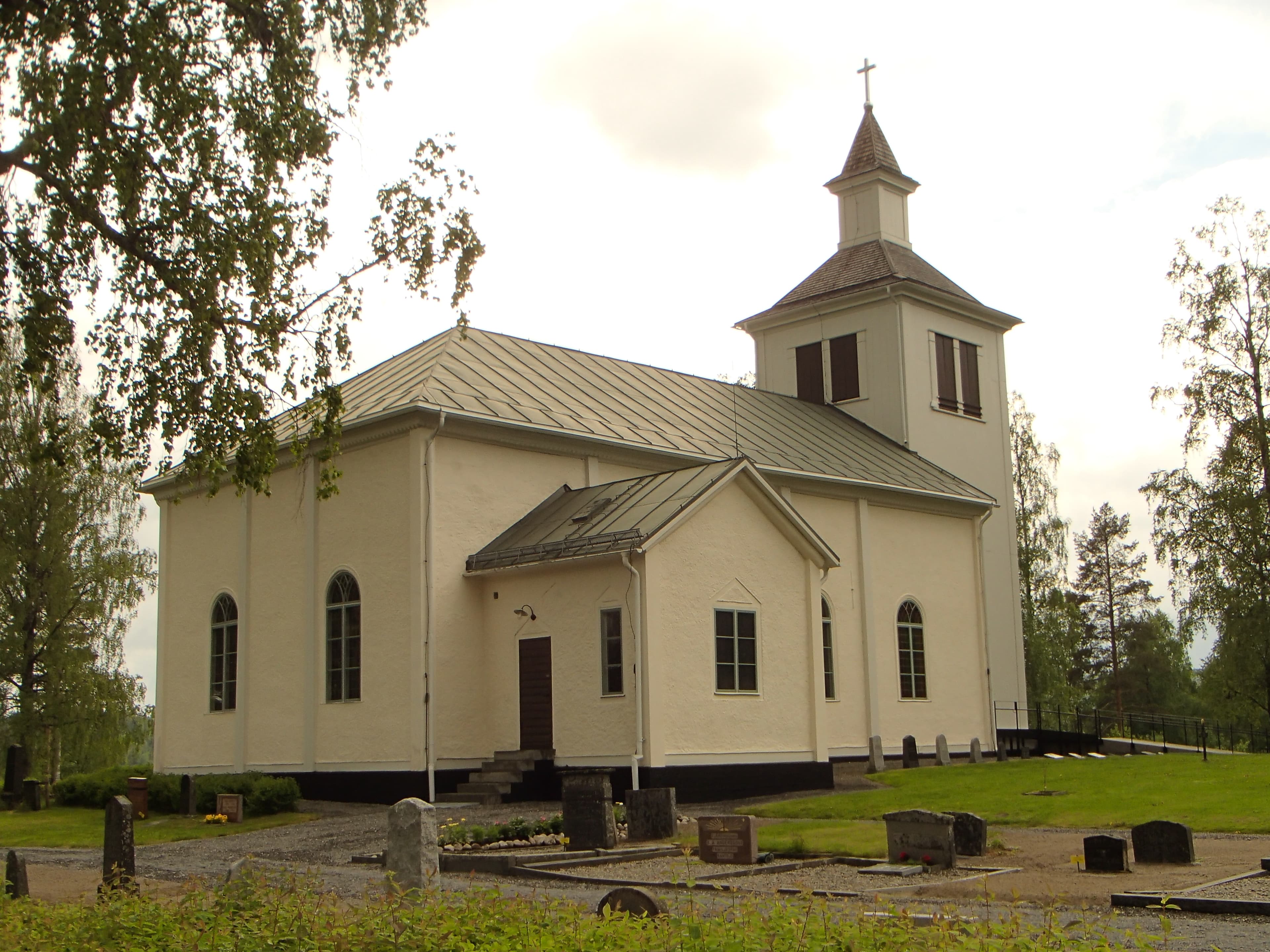 Trehörningsjö Church