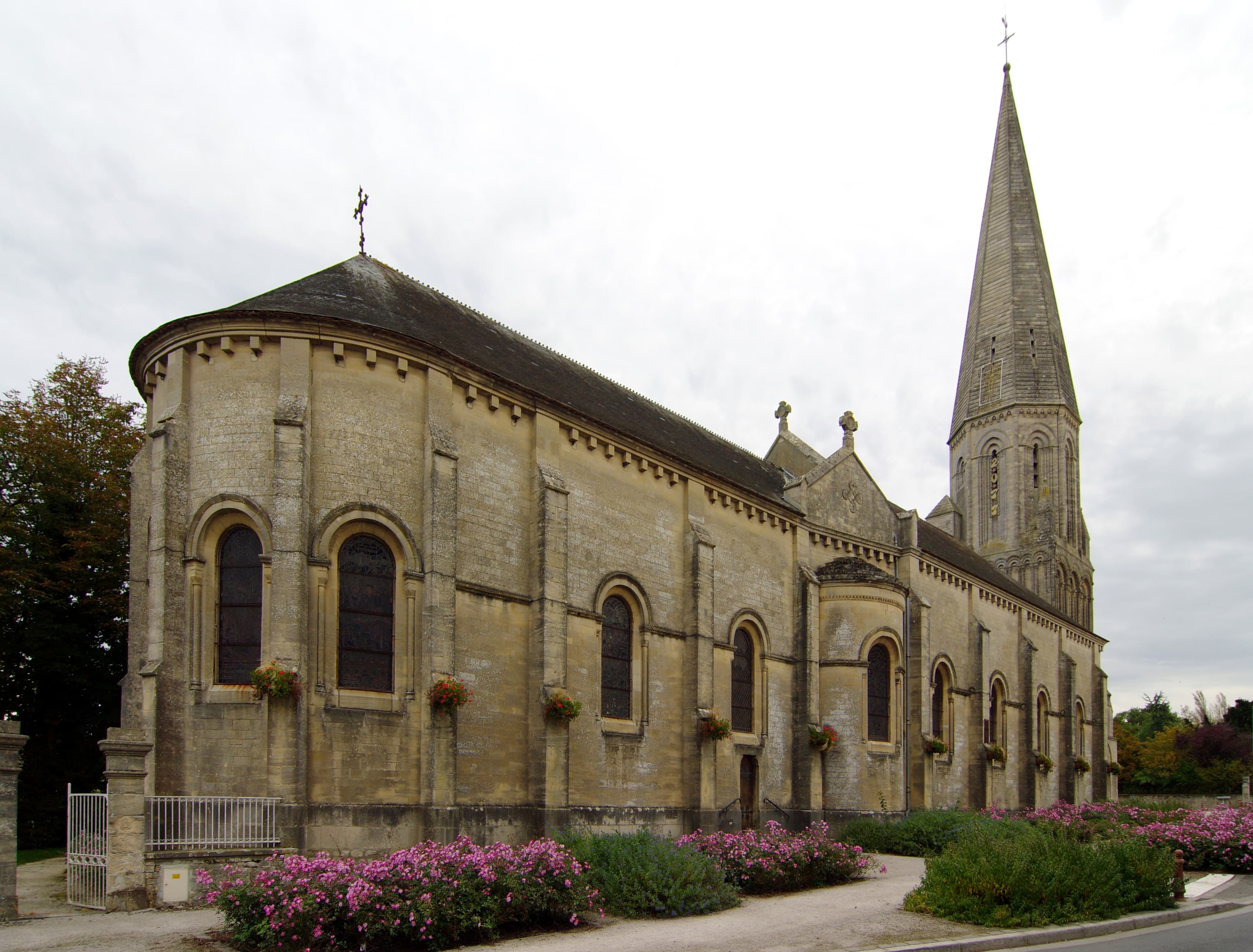Église Saint-Aignan de Trévières