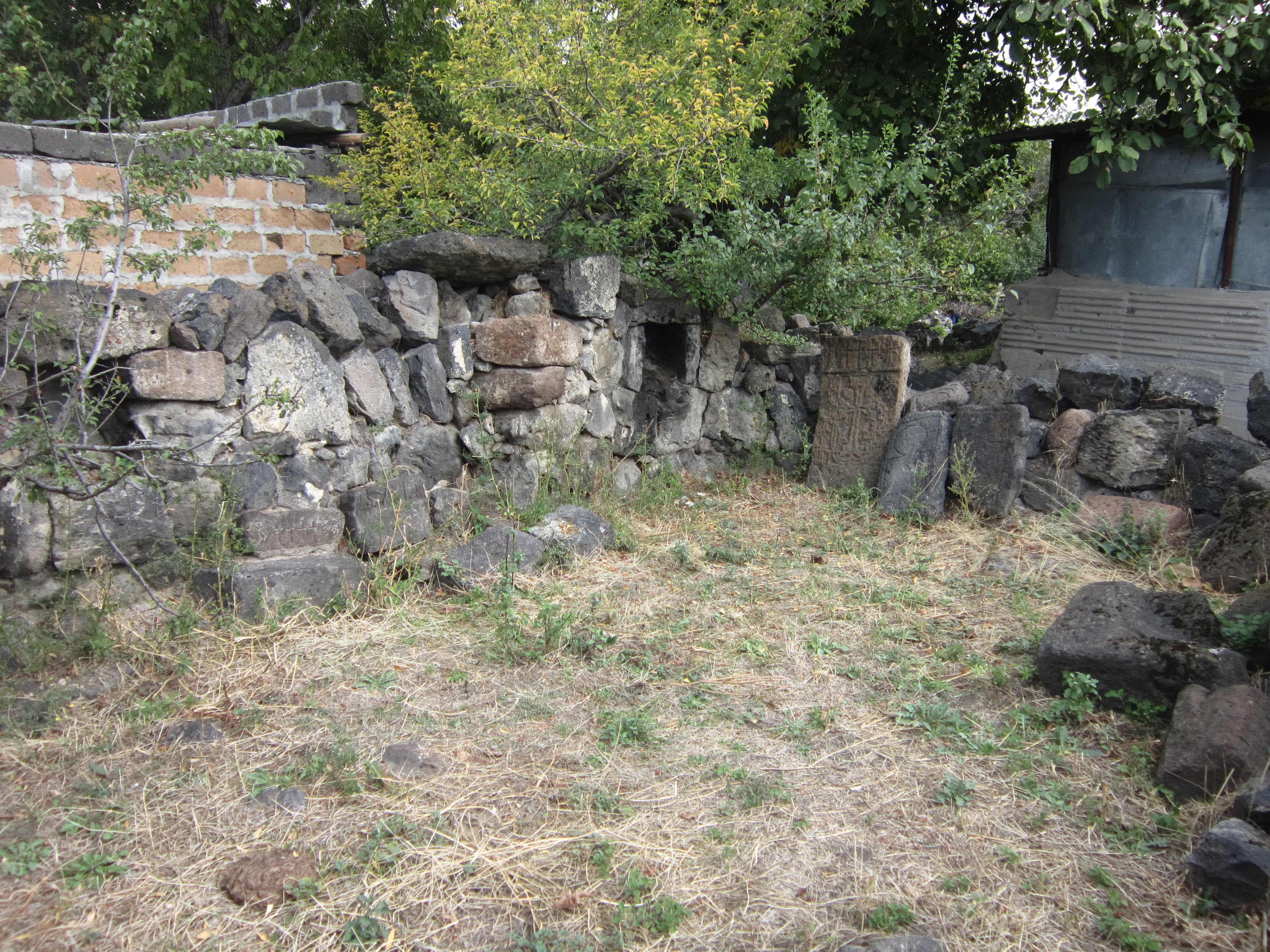 Tsiranavor chapel of Karbi