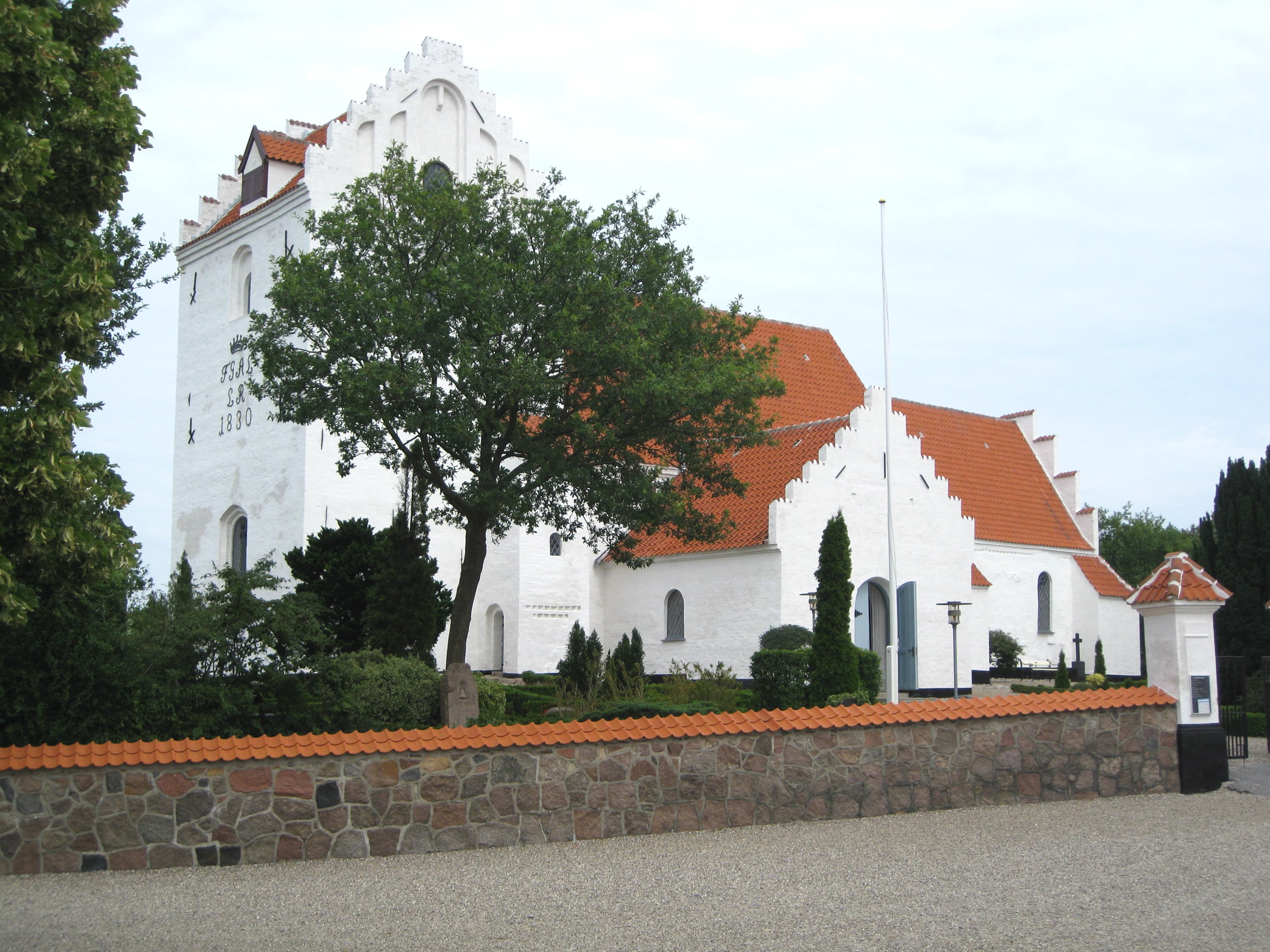 Tullebølle Church