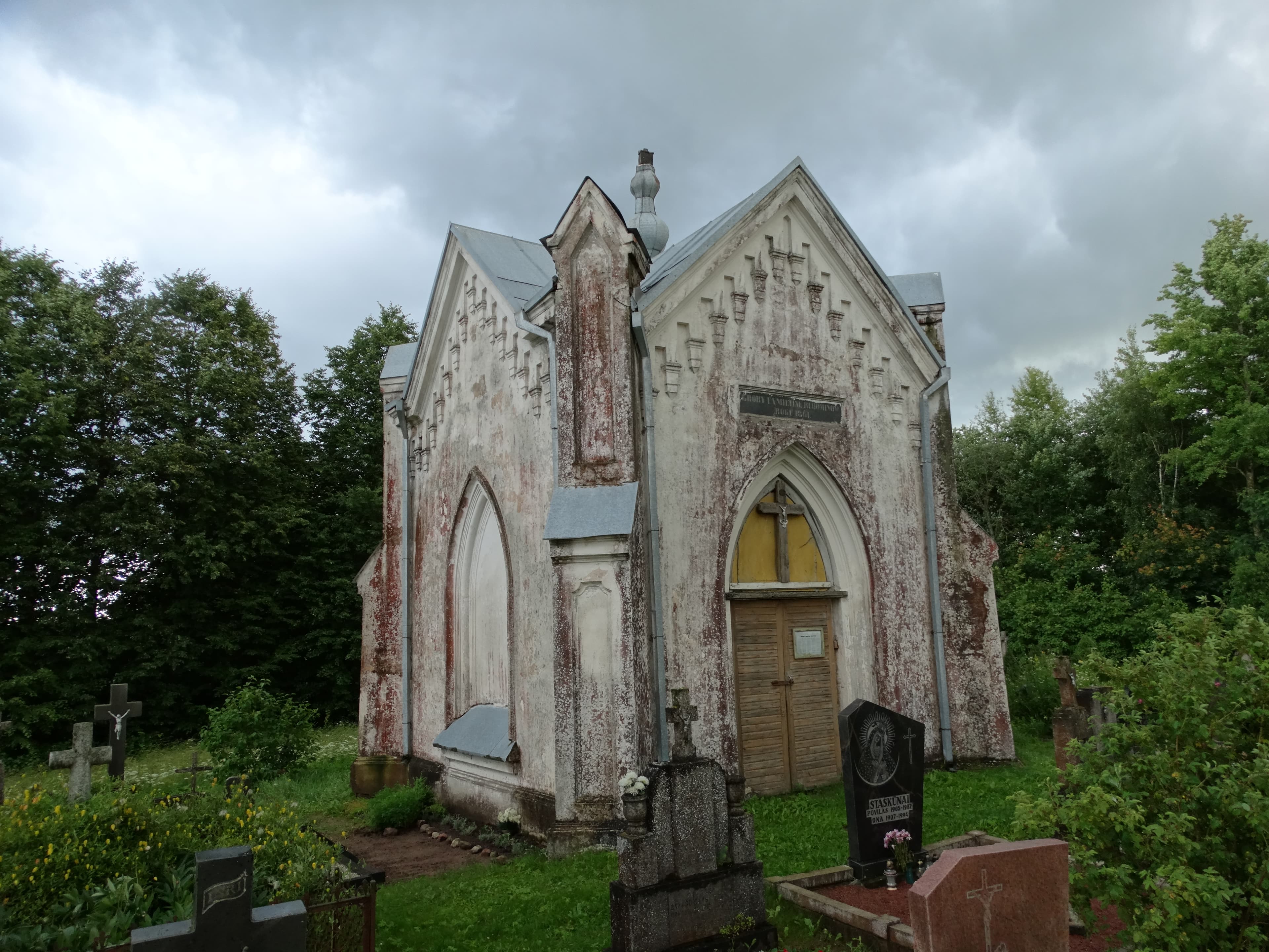 Chapel in Tulpiakiemis