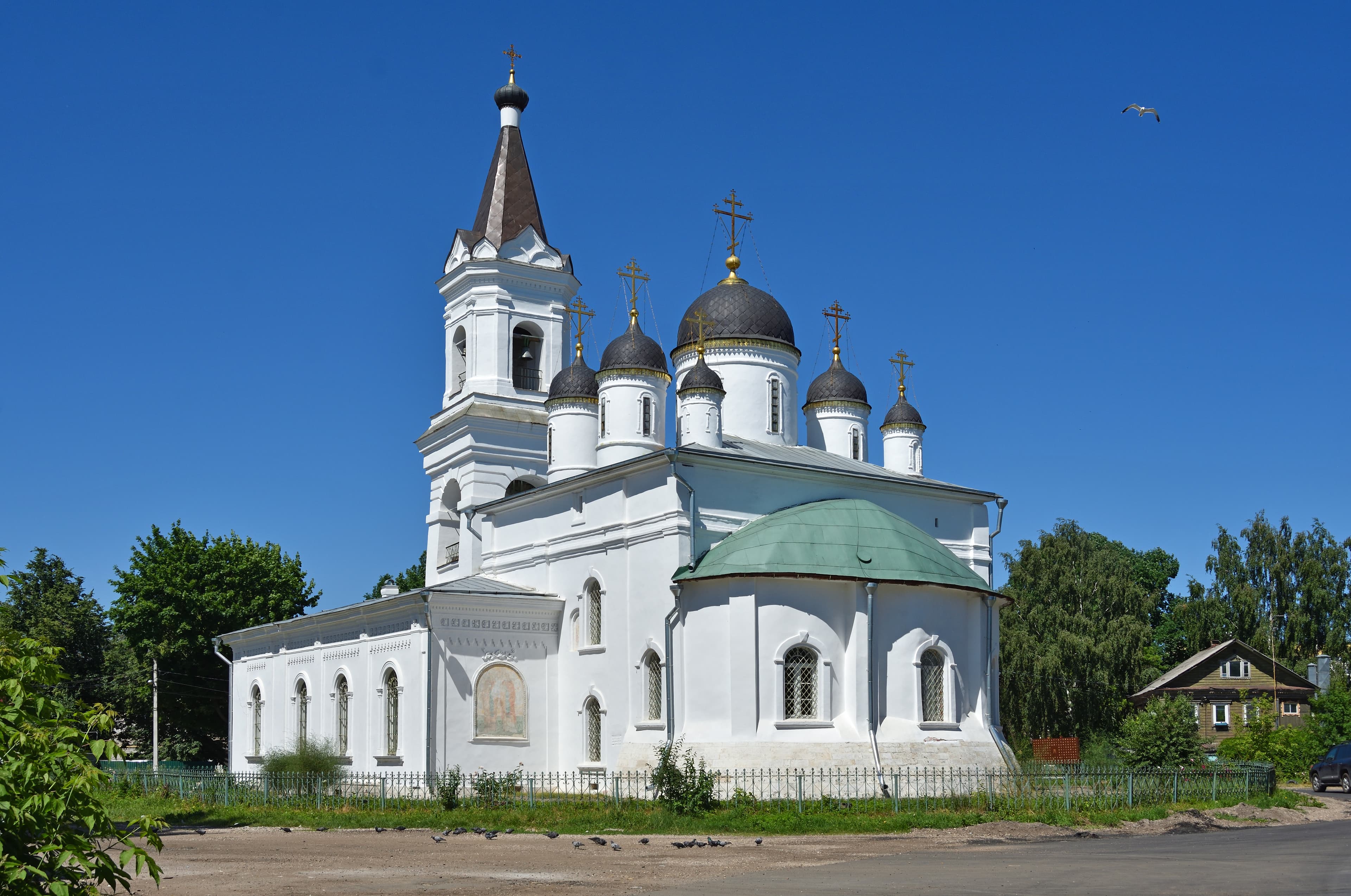 White Trinity Church