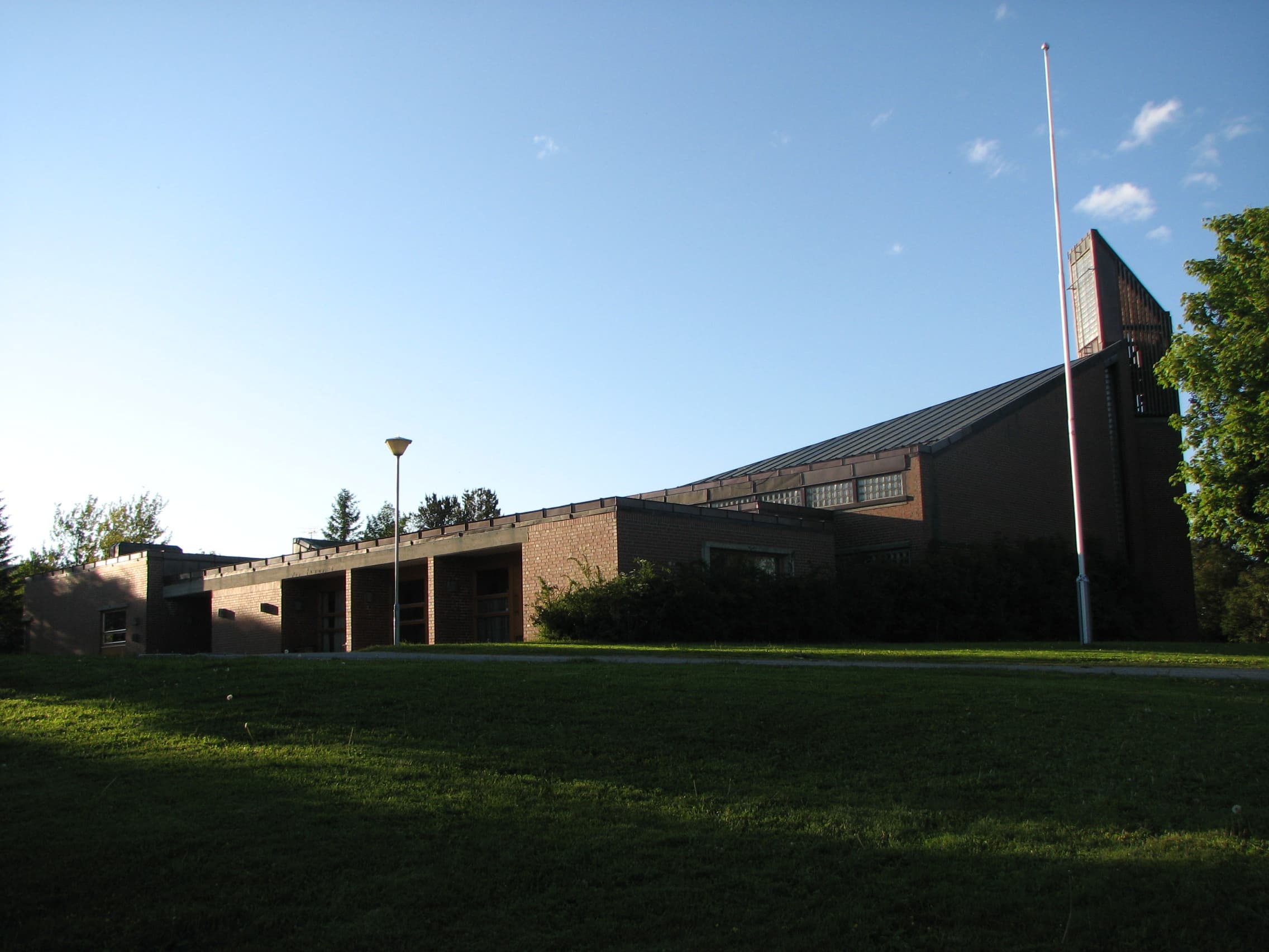 Tverlandet Church