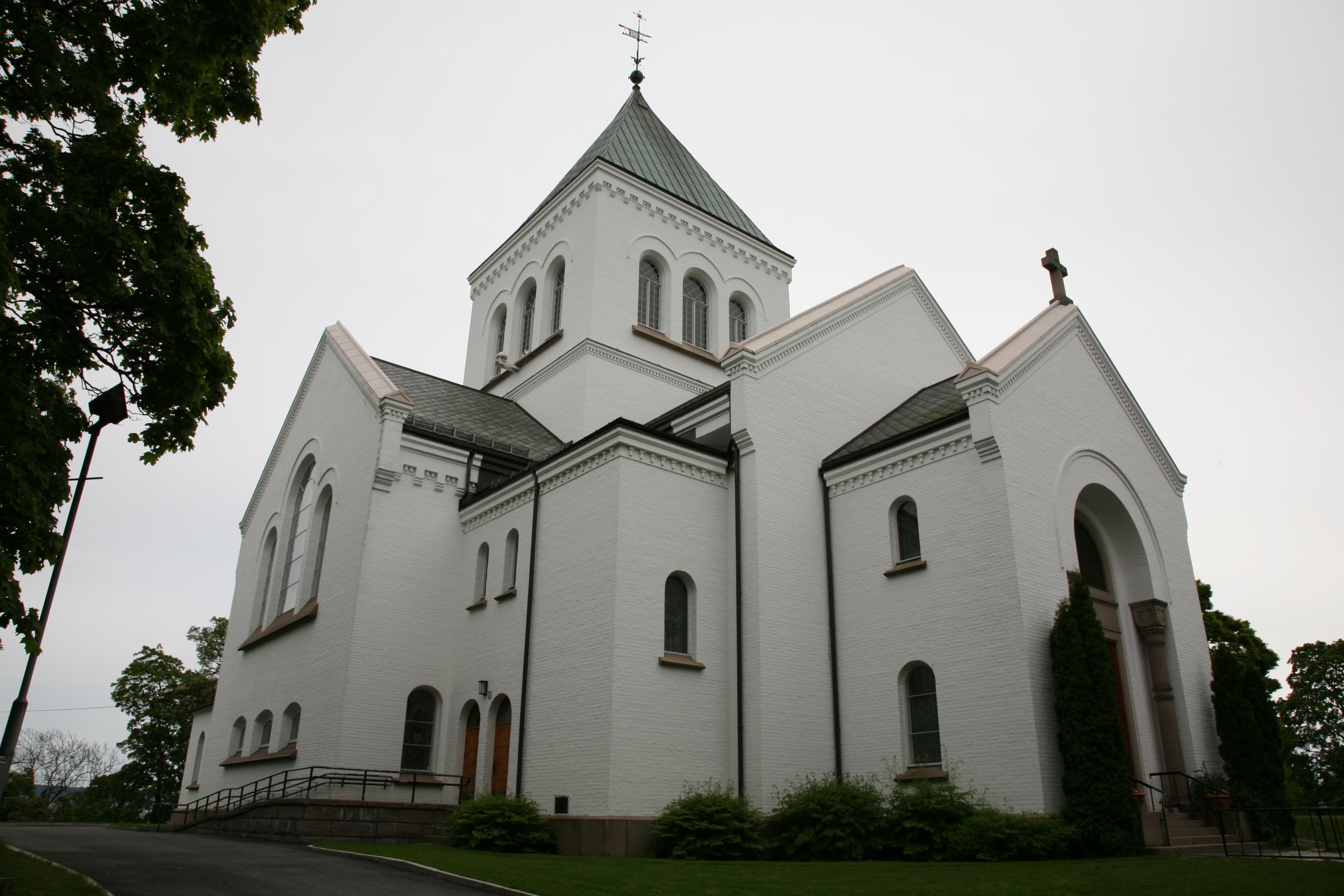 Ullern Church