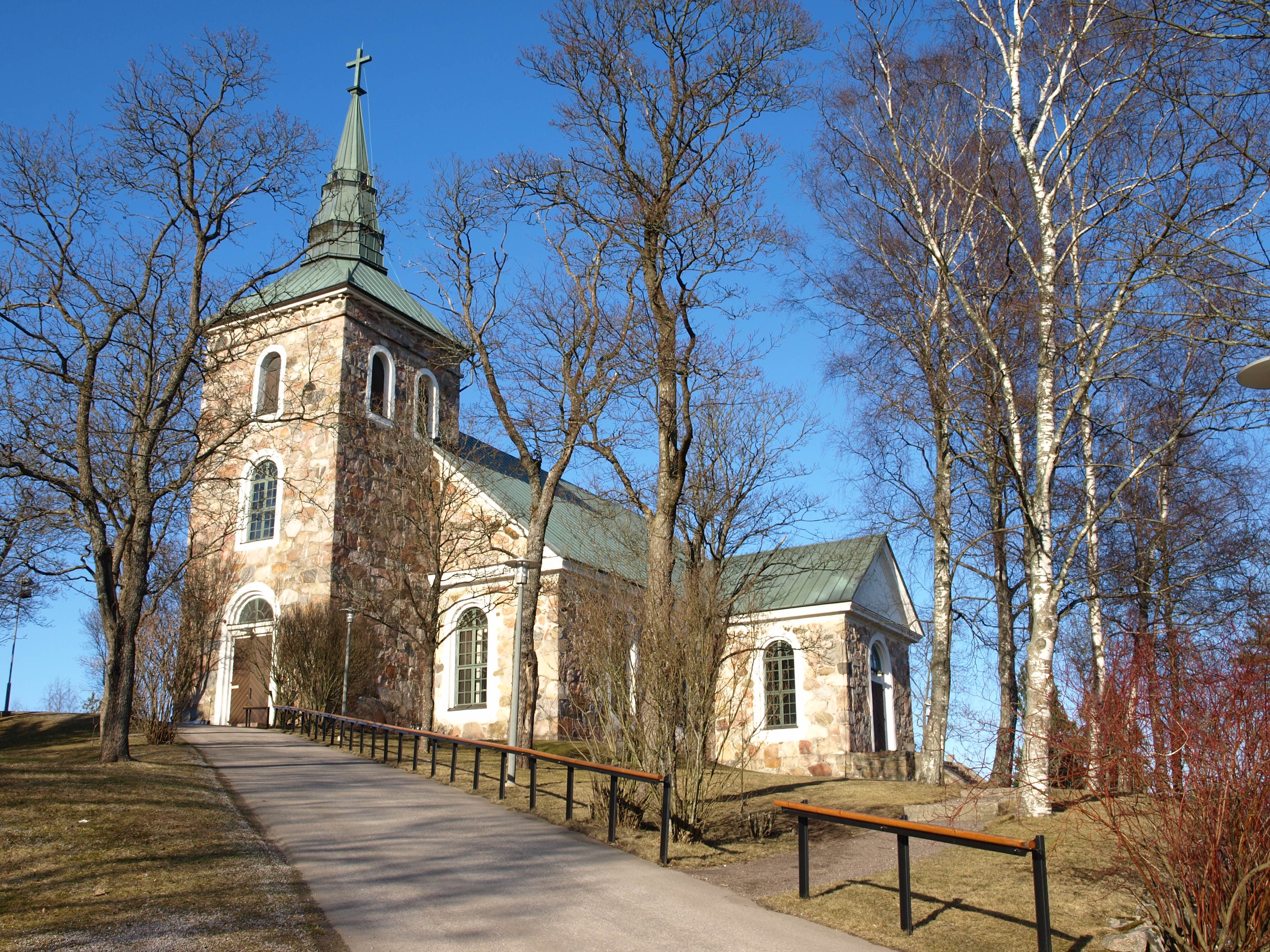 Uskela Church