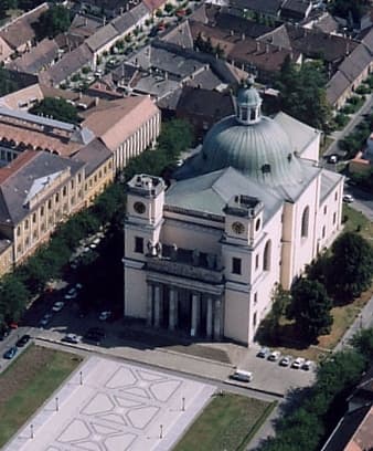 Vác Cathedral