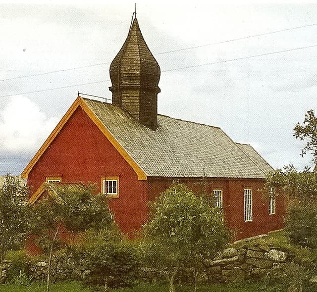 Old Værøy Church