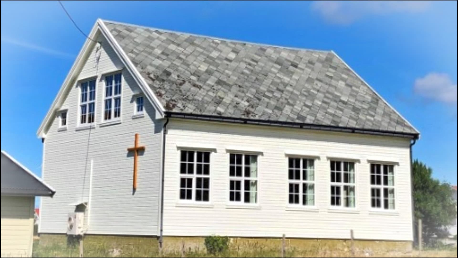Valøy Chapel