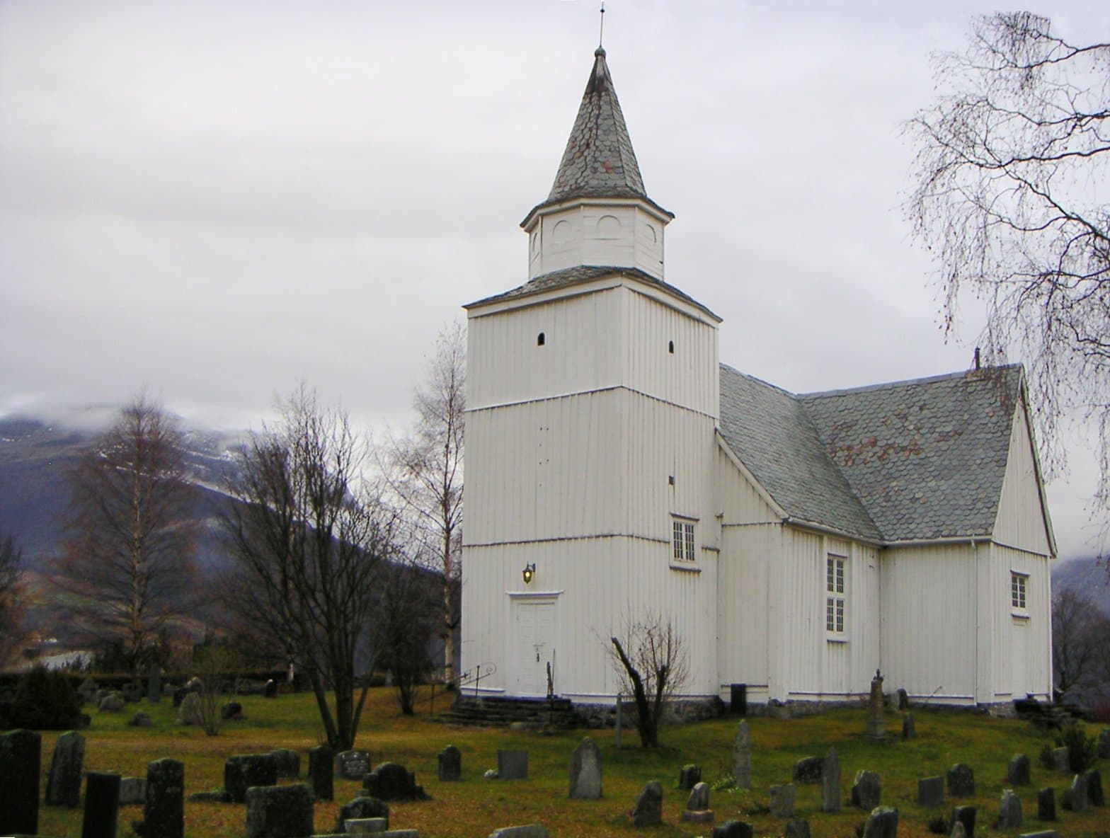 Vang Church
