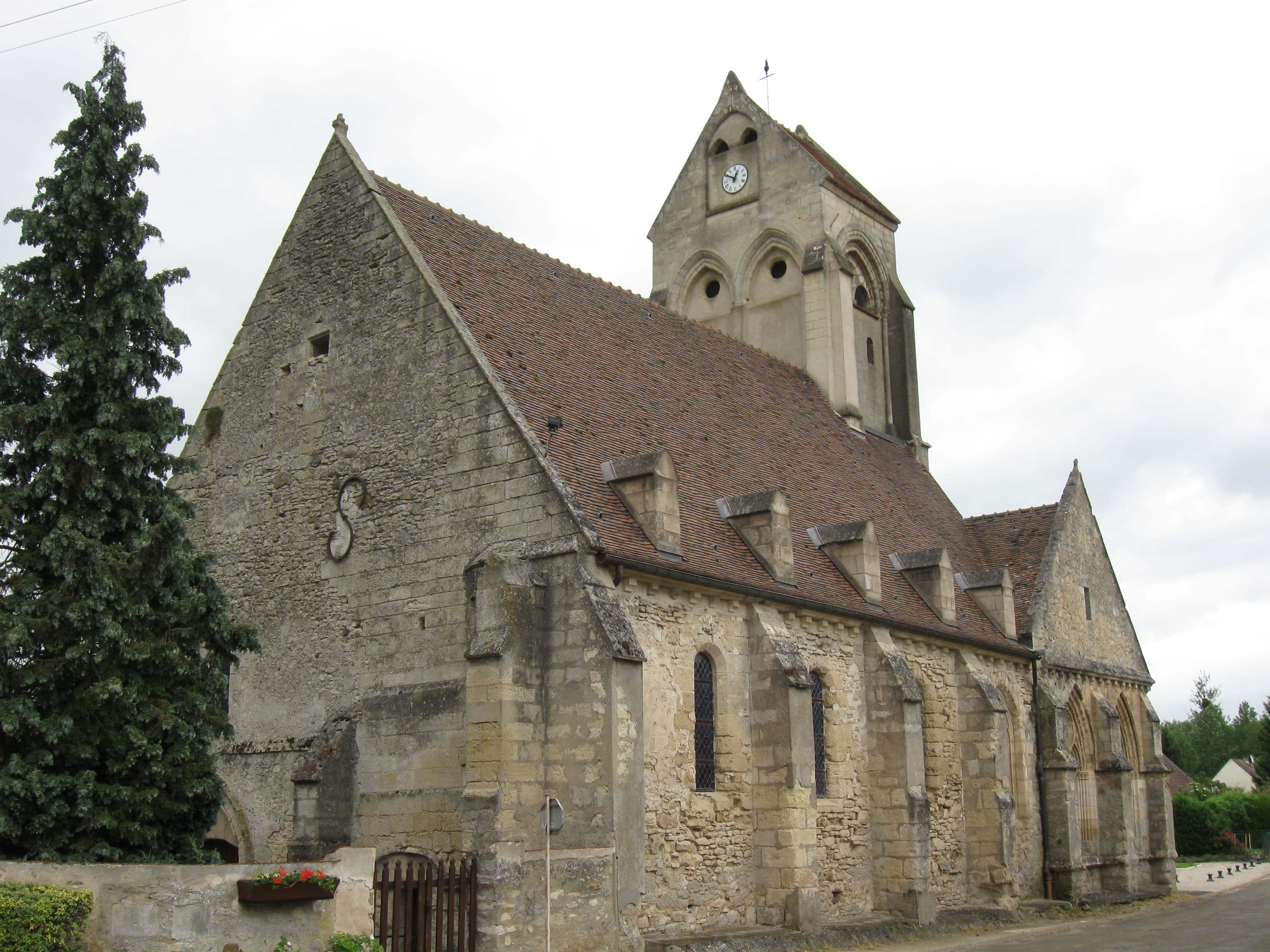 Église Notre-Dame-de-la-Nativité de Varinfroy
