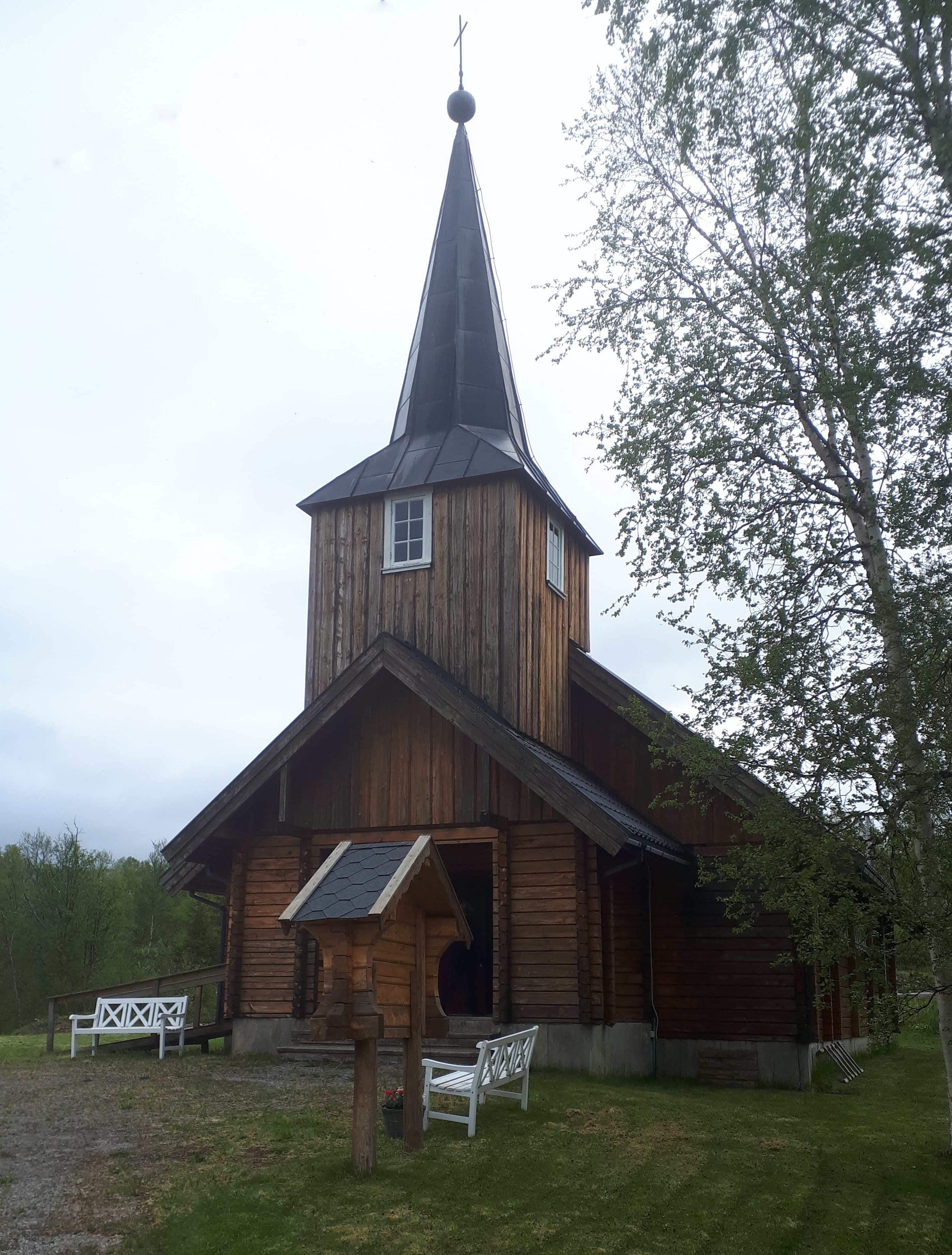 Varntresk Church