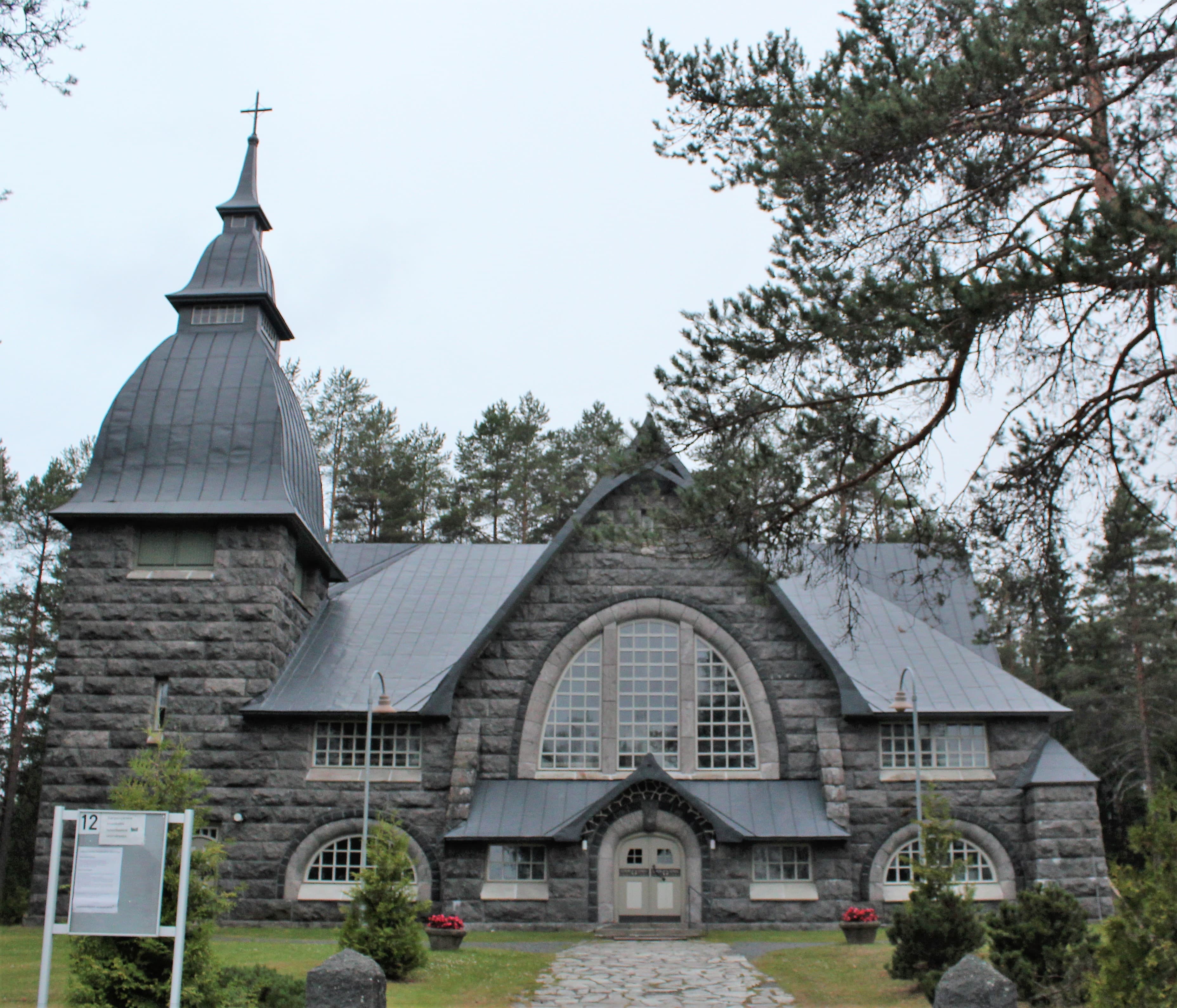 Varpaisjärvi Church