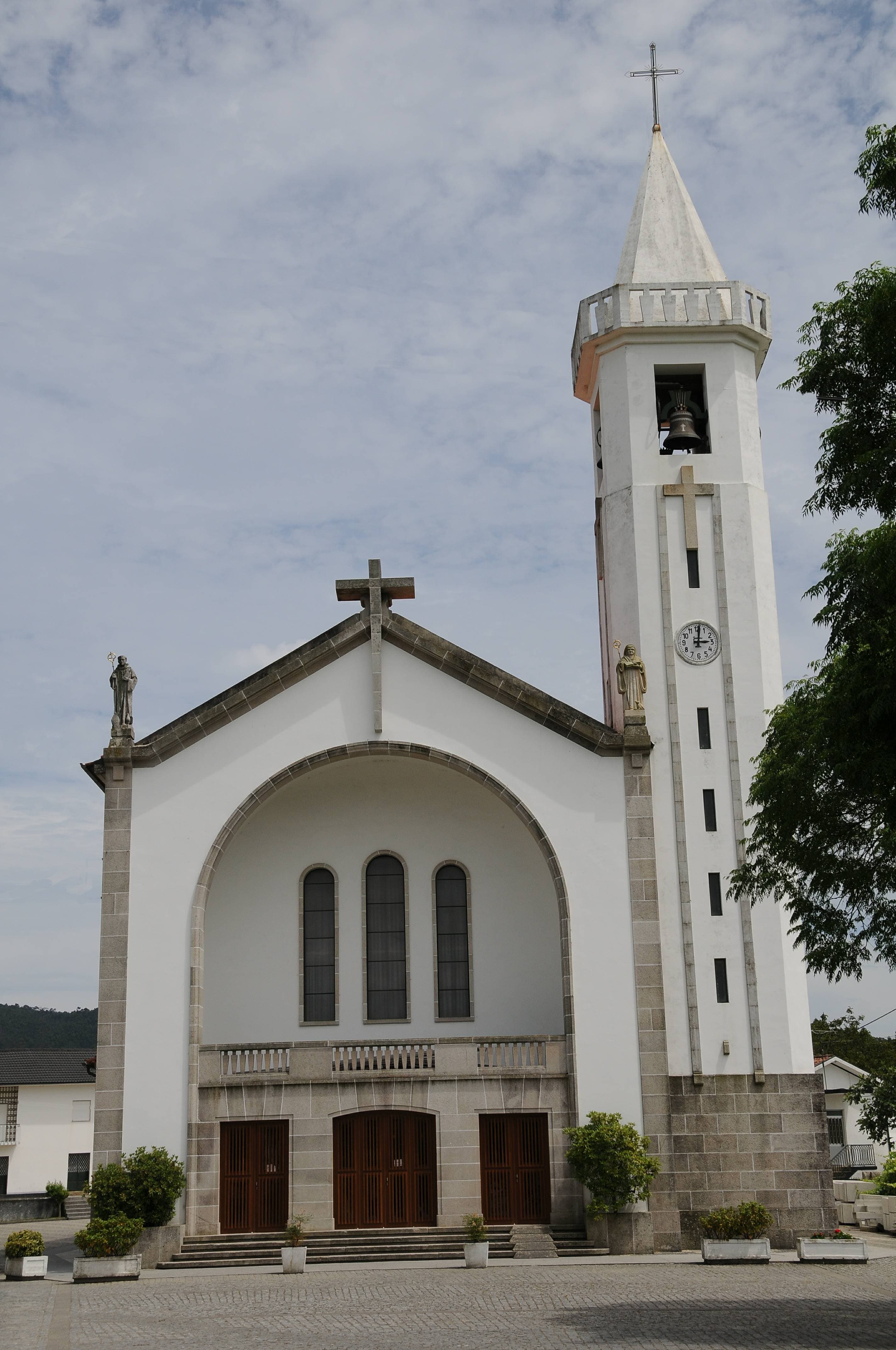 Igreja Paroquial de Várzea