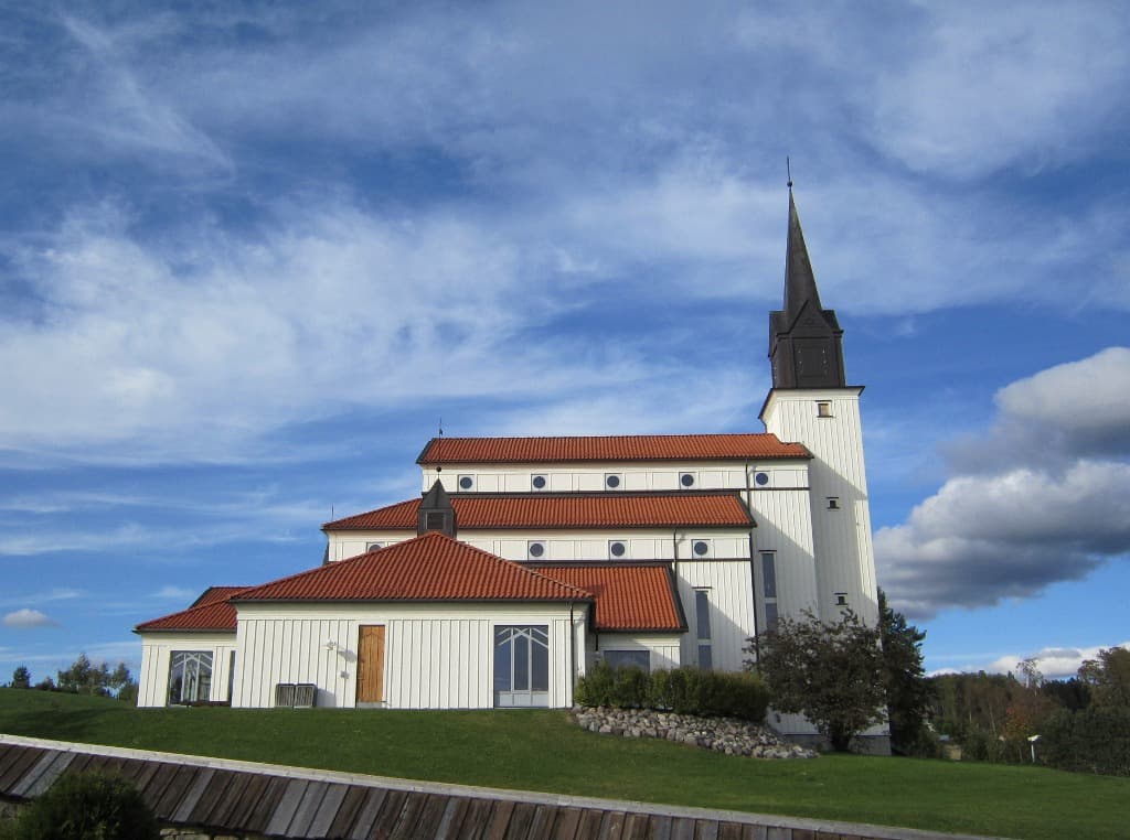 Veldre Church