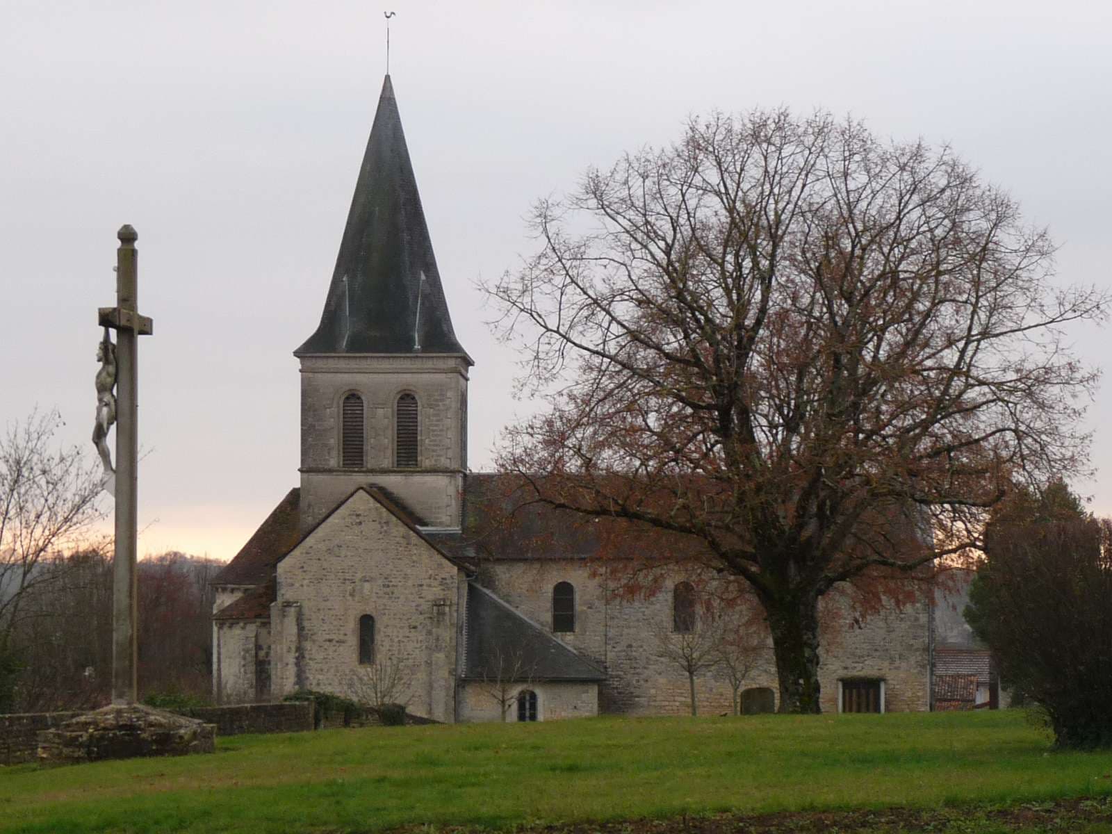 Église Saint-Médard