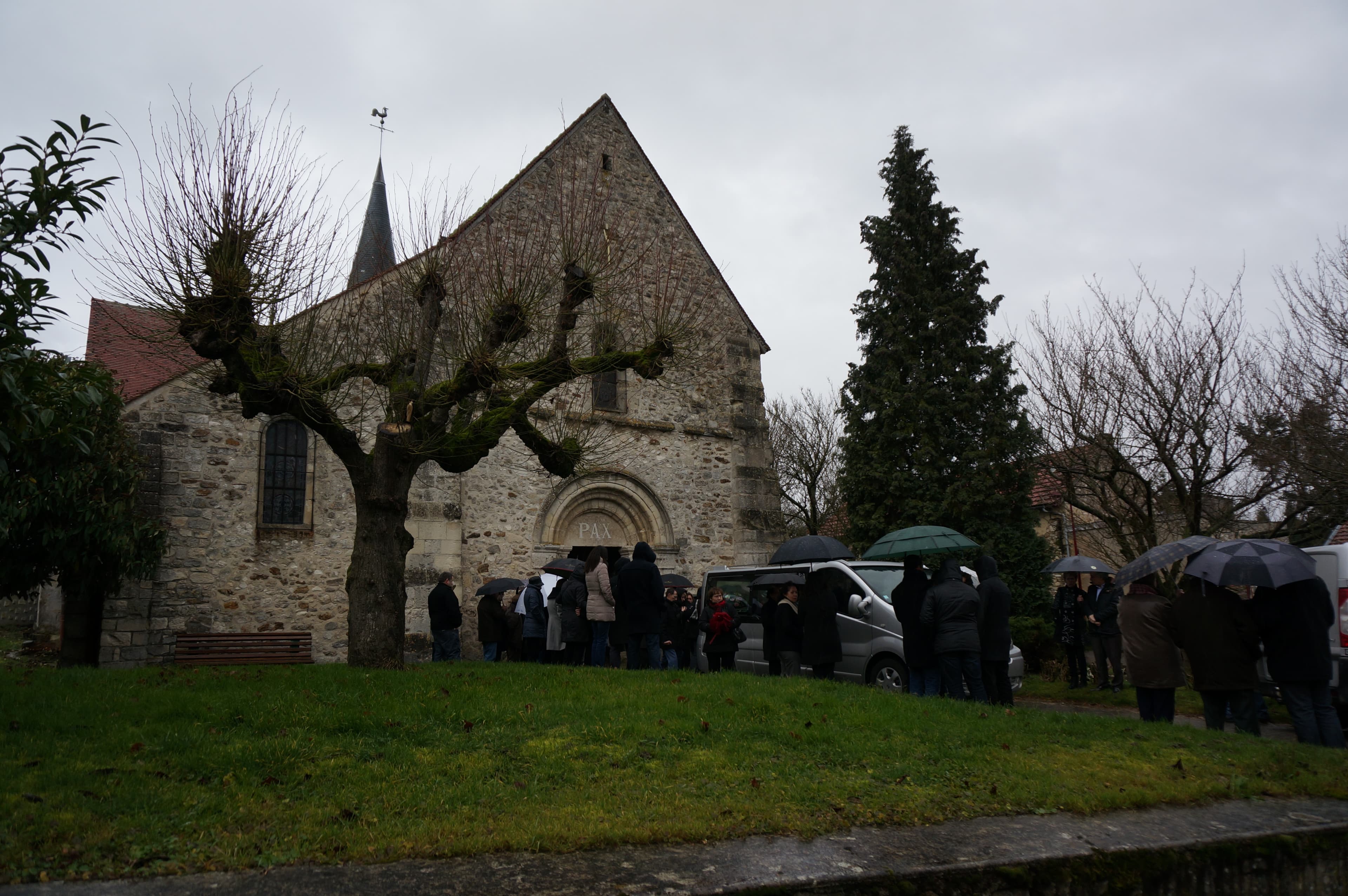 église Saint-Pierre et Saint-Paul (Passy-Grigny)