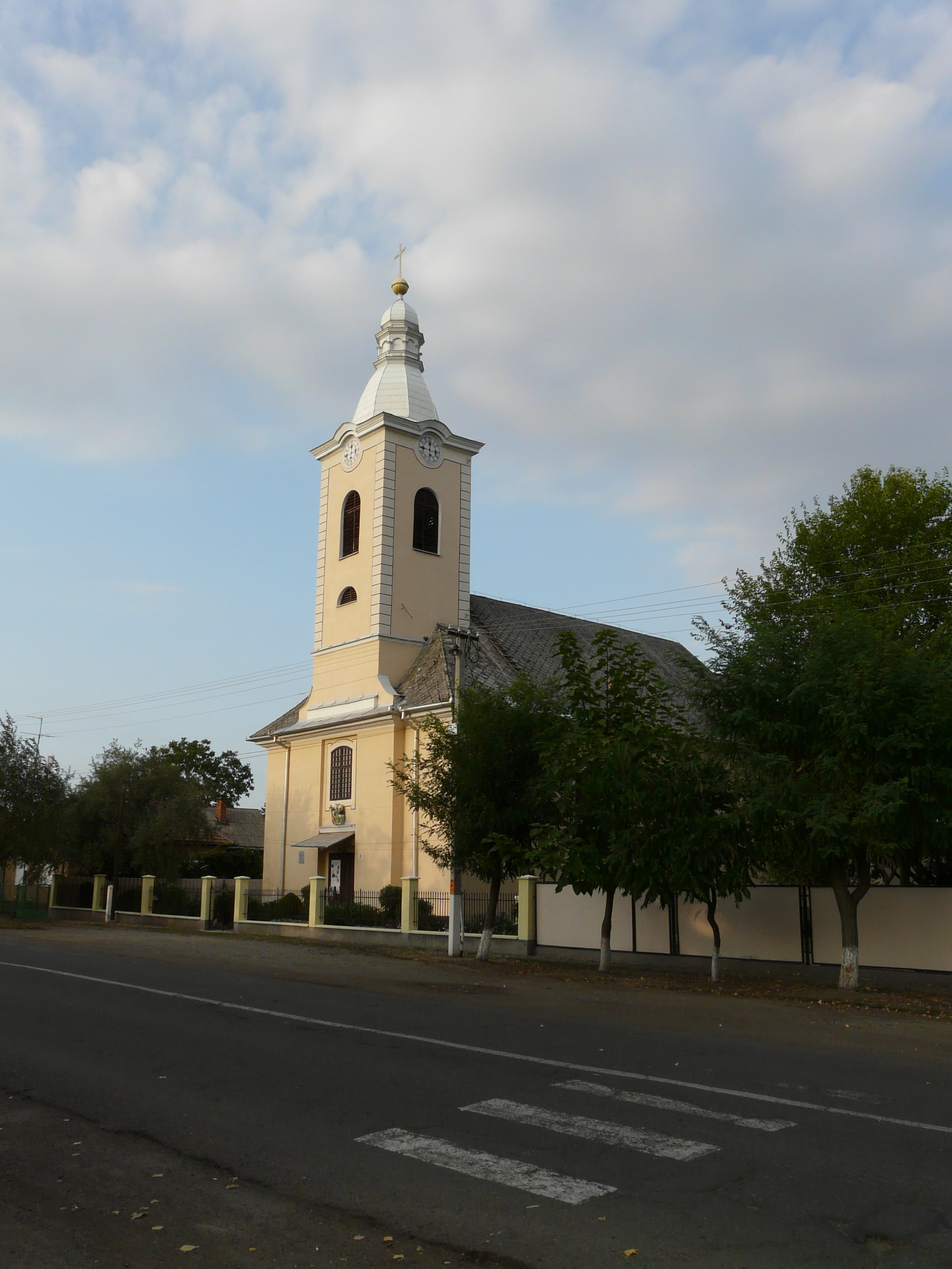 Saint Helena church, Vylok