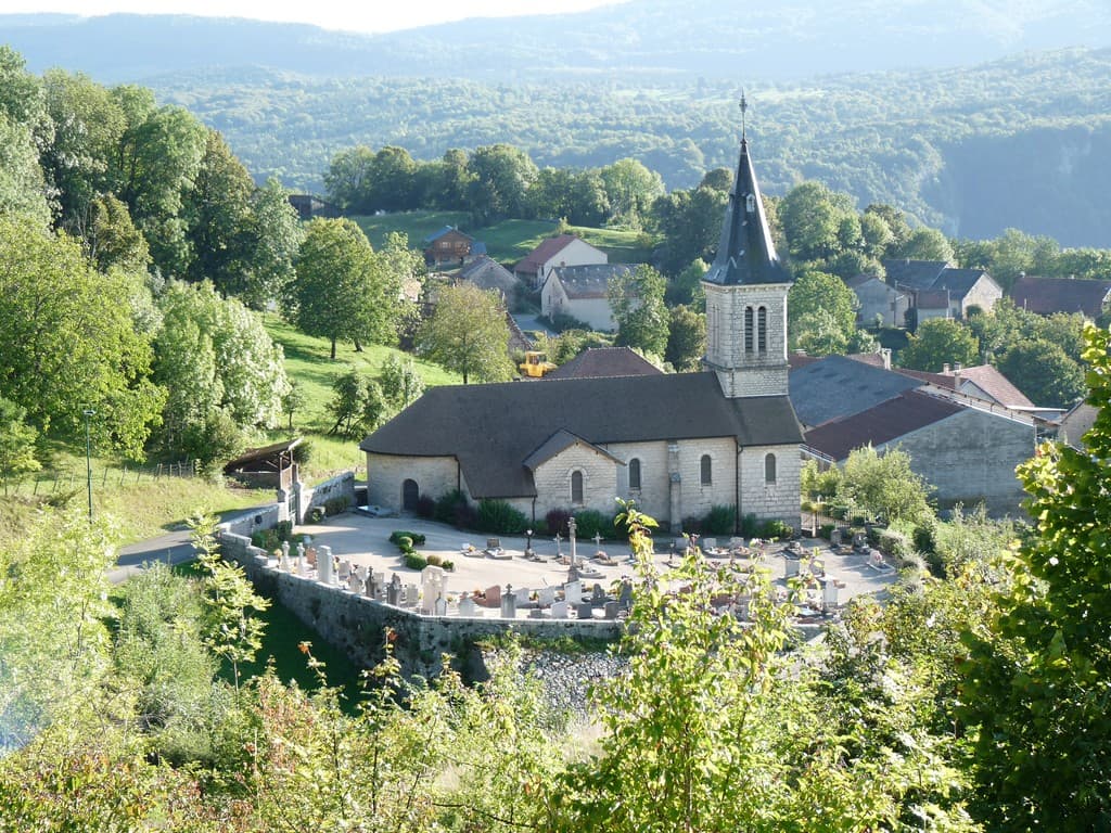 Église Saint-Laurent d'Hostiaz