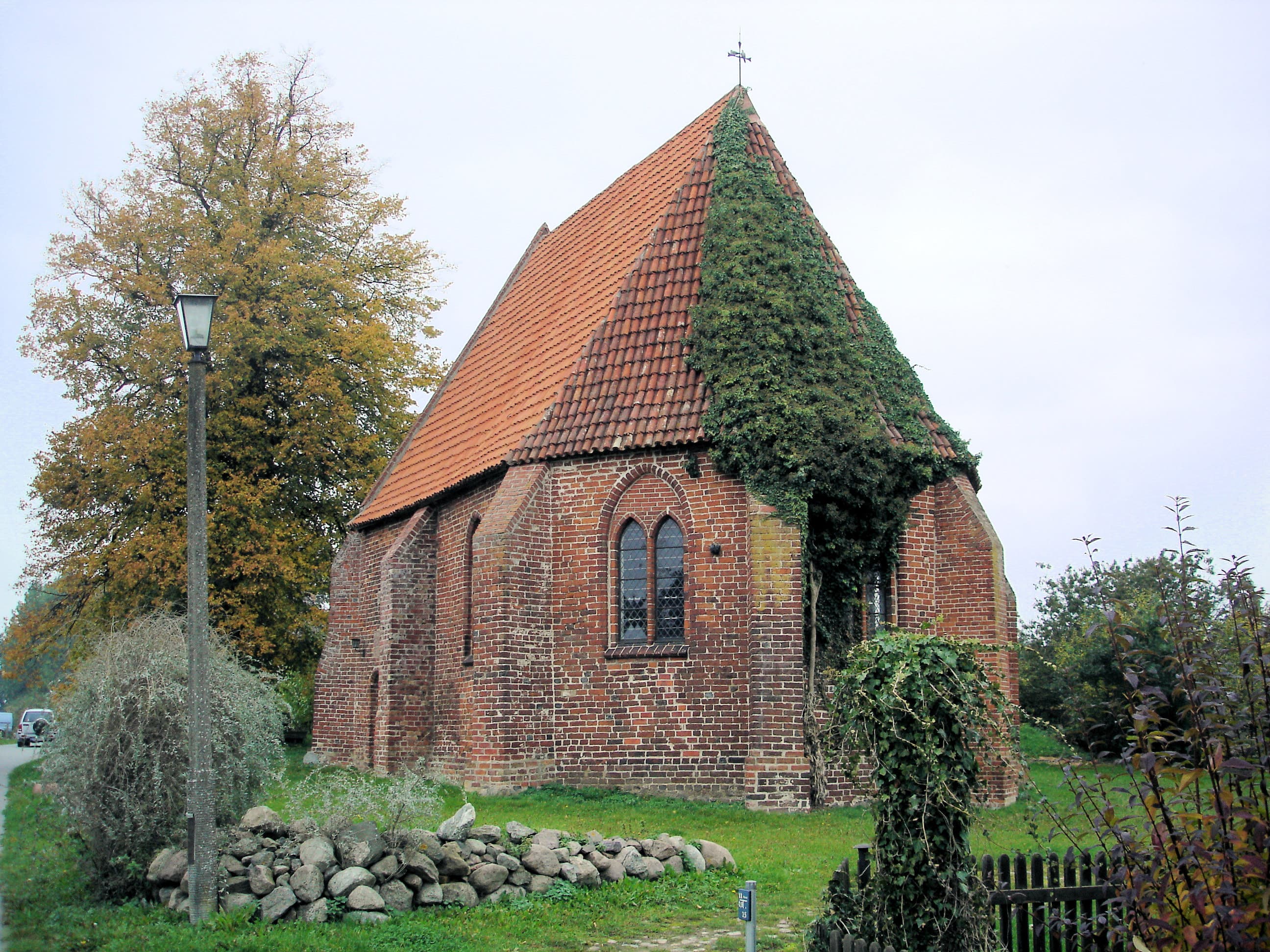 Church in Weitendorf