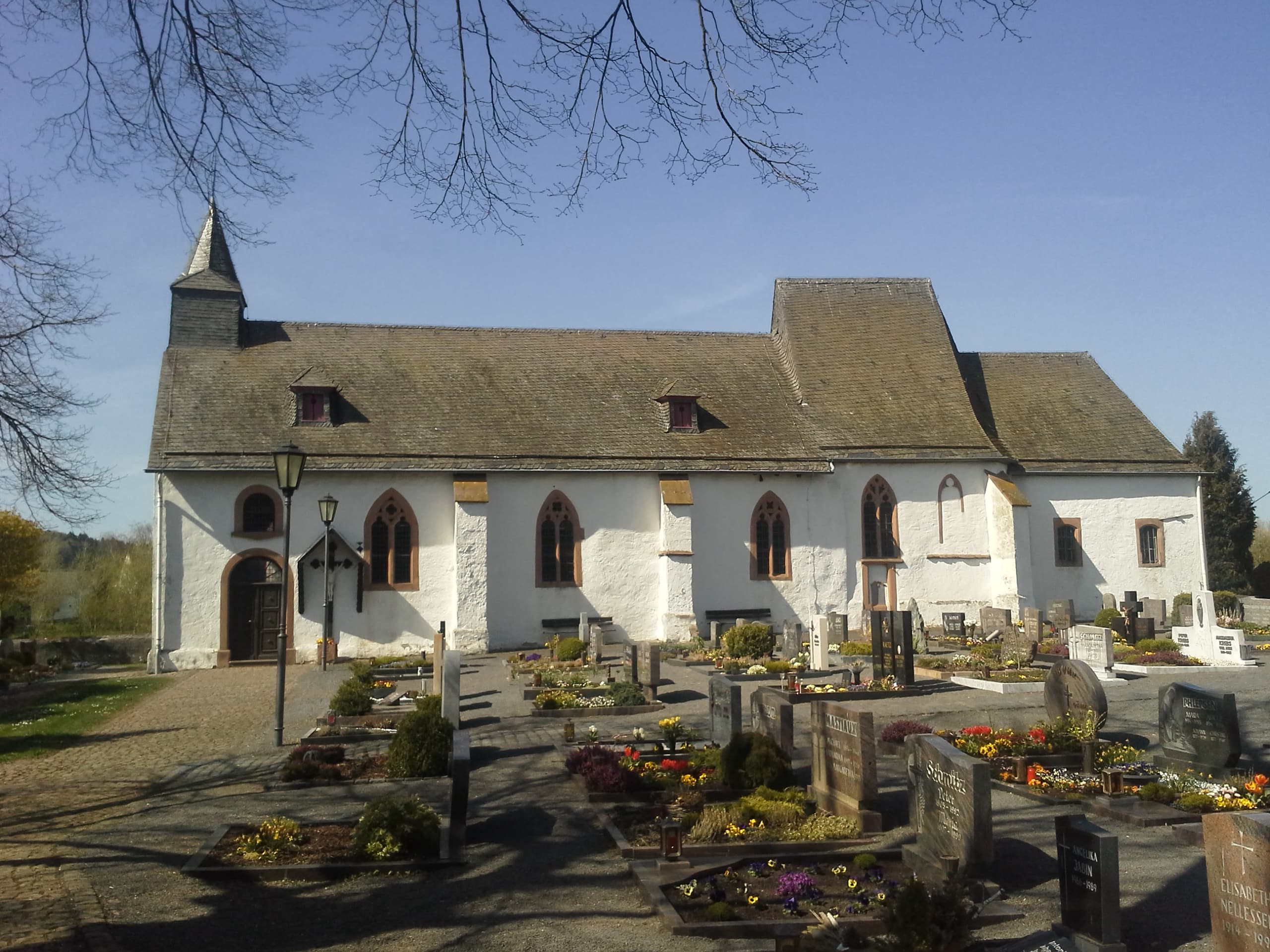 Wiesbaum cemetery chapel