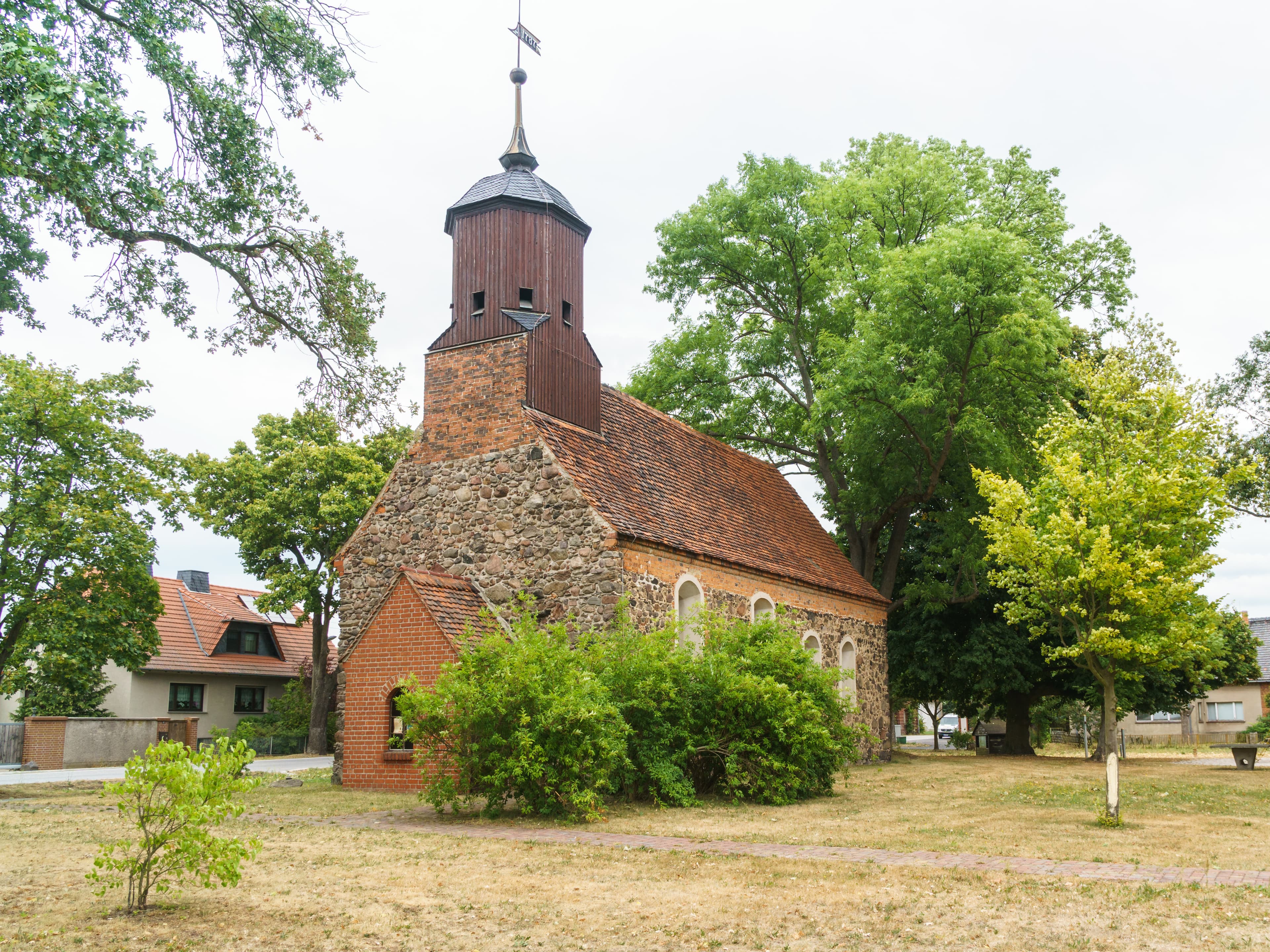 Dorfkirche Wüstermarke