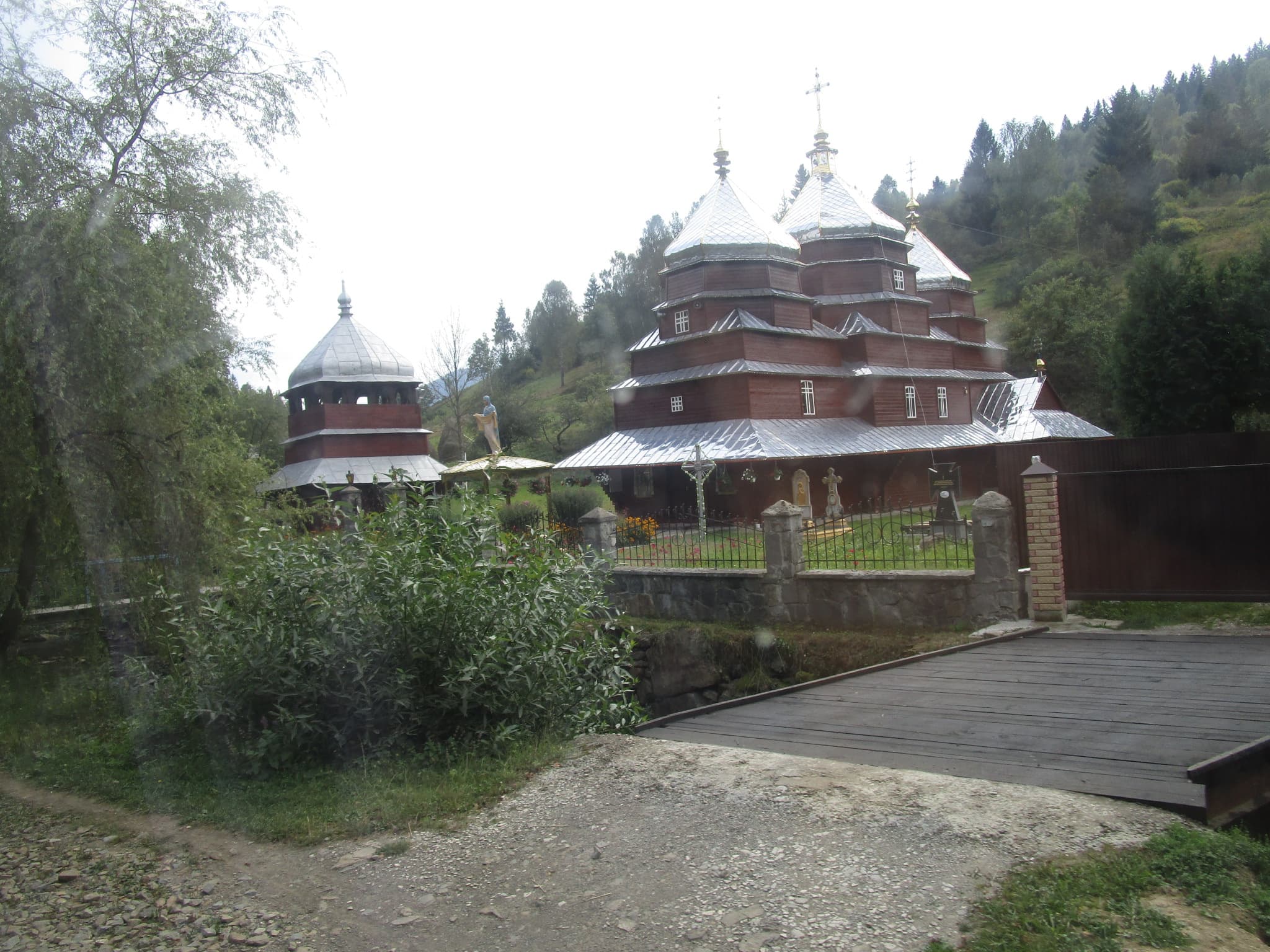 Church of the Intercession, Yalynkuvate