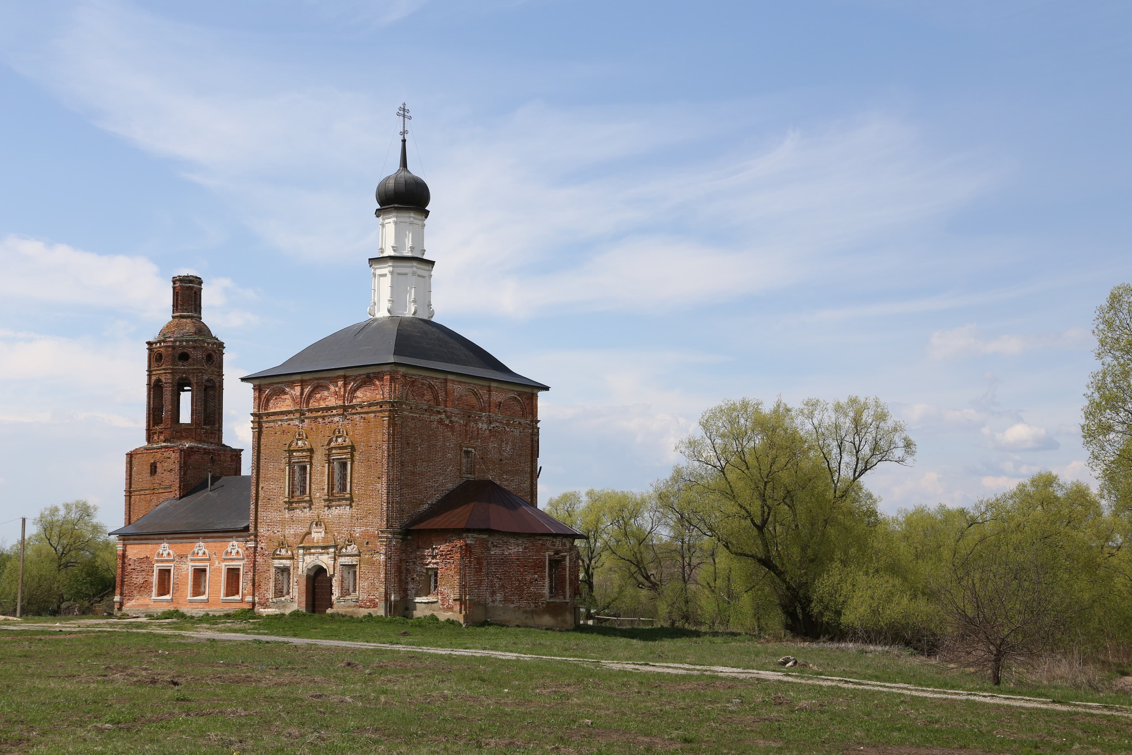 Church of Michael the Archangel, Zlobino