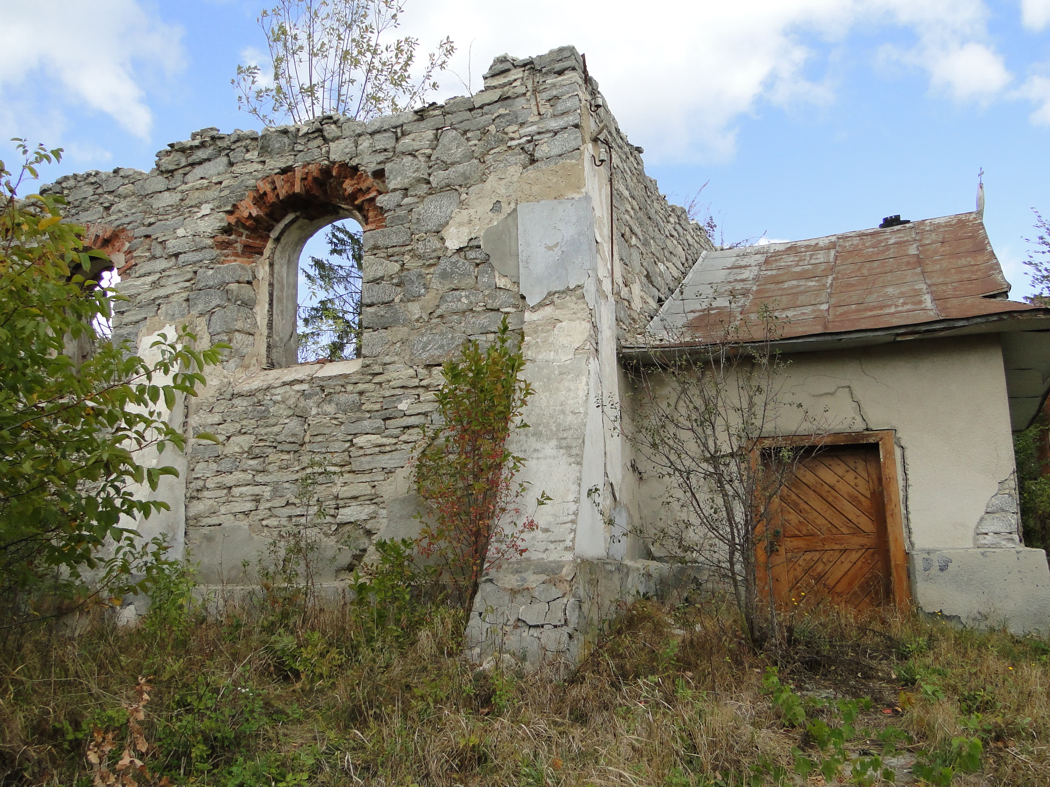 Church of the Resurrection, Dobrovliany