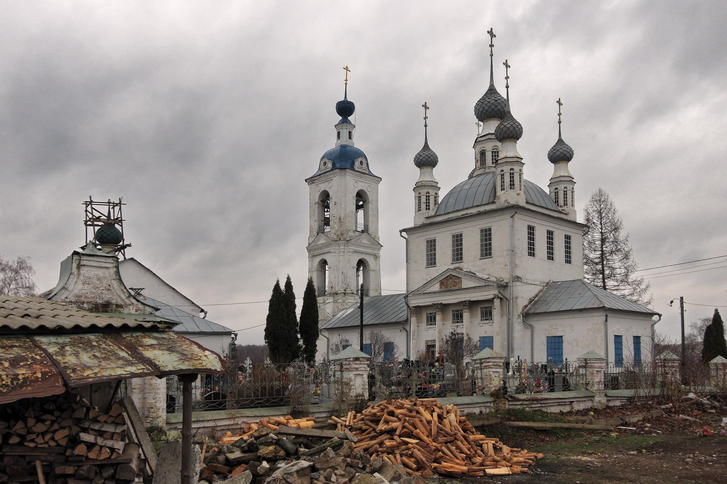 Church of the Protection of the Theotokos, Tolgbol