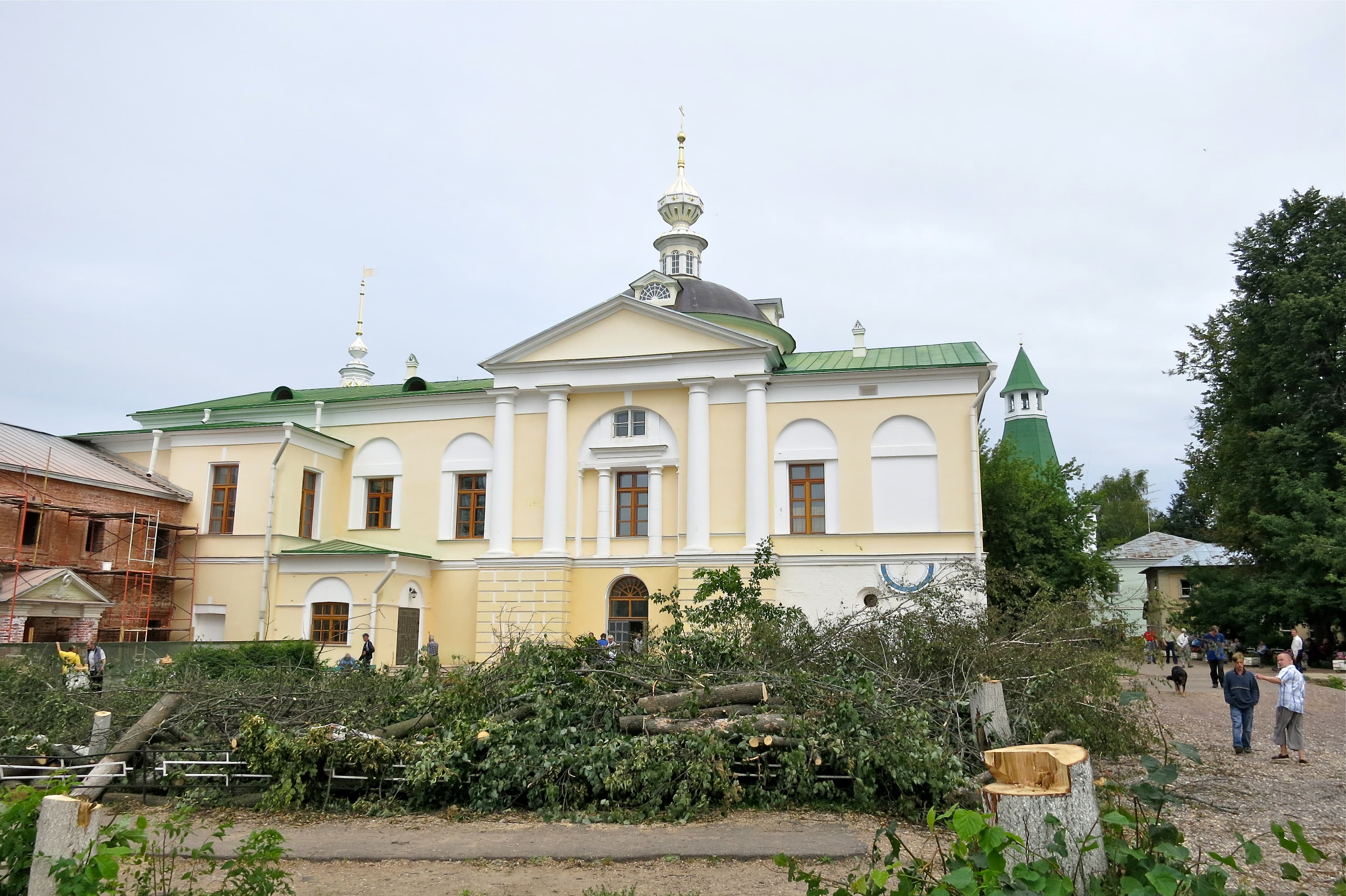 Presentation of the Lord Church of Nikolo-Peshnoshsky Monastery