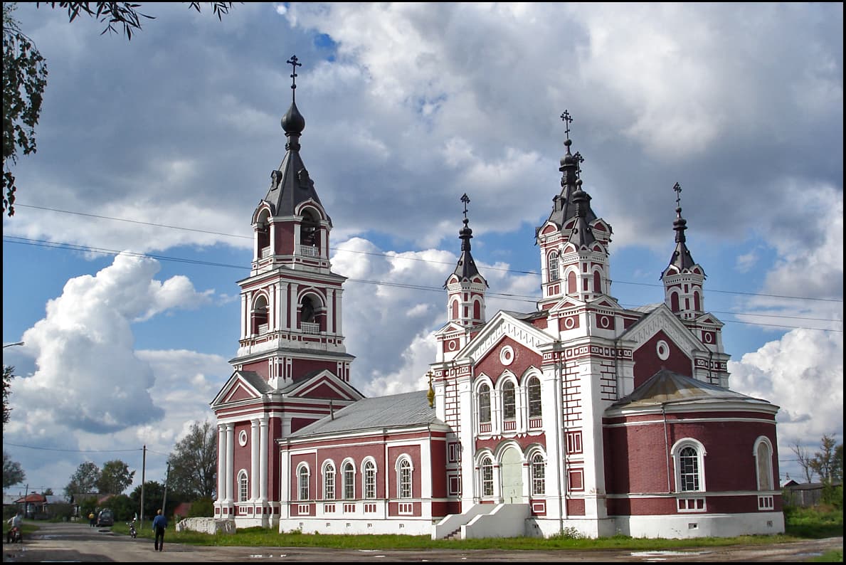 Church of the Protection of the Theotokos (Bolshoe Tumanovo)