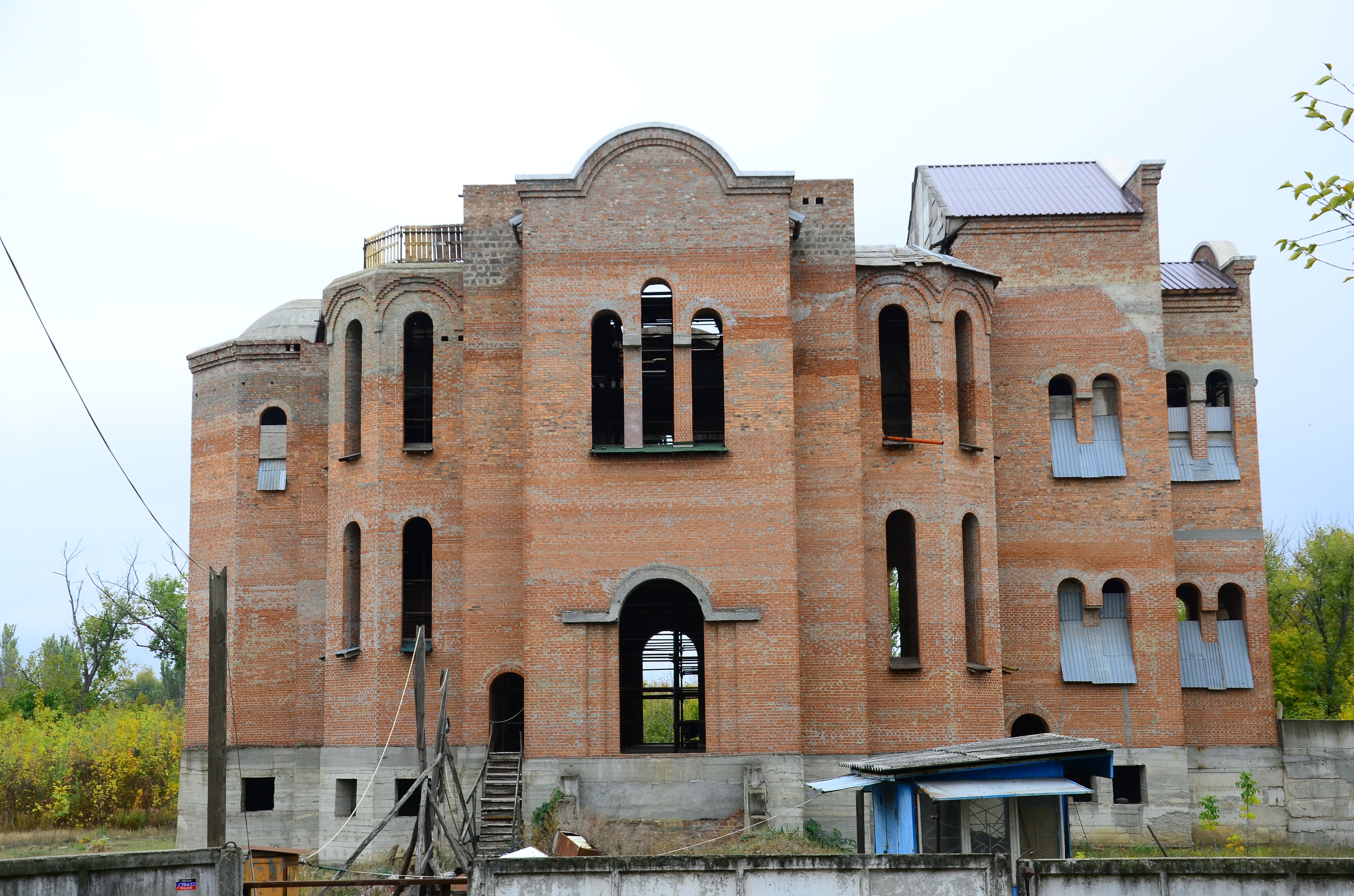 Saint Andrew Church in Kirovskyi Raion of Donetsk